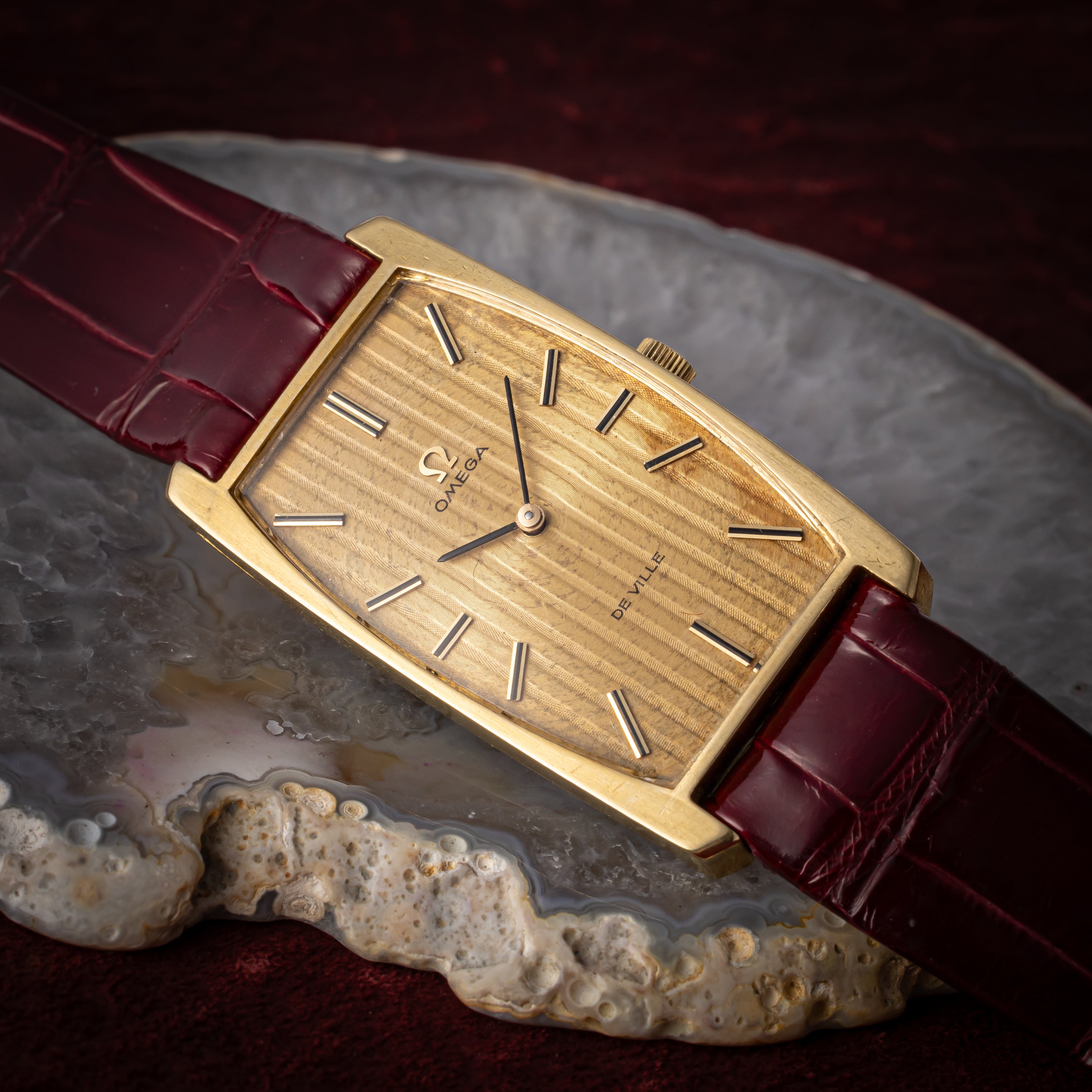 オメガ デ・ヴィル レクタンギュラー 18金無垢 1975年製