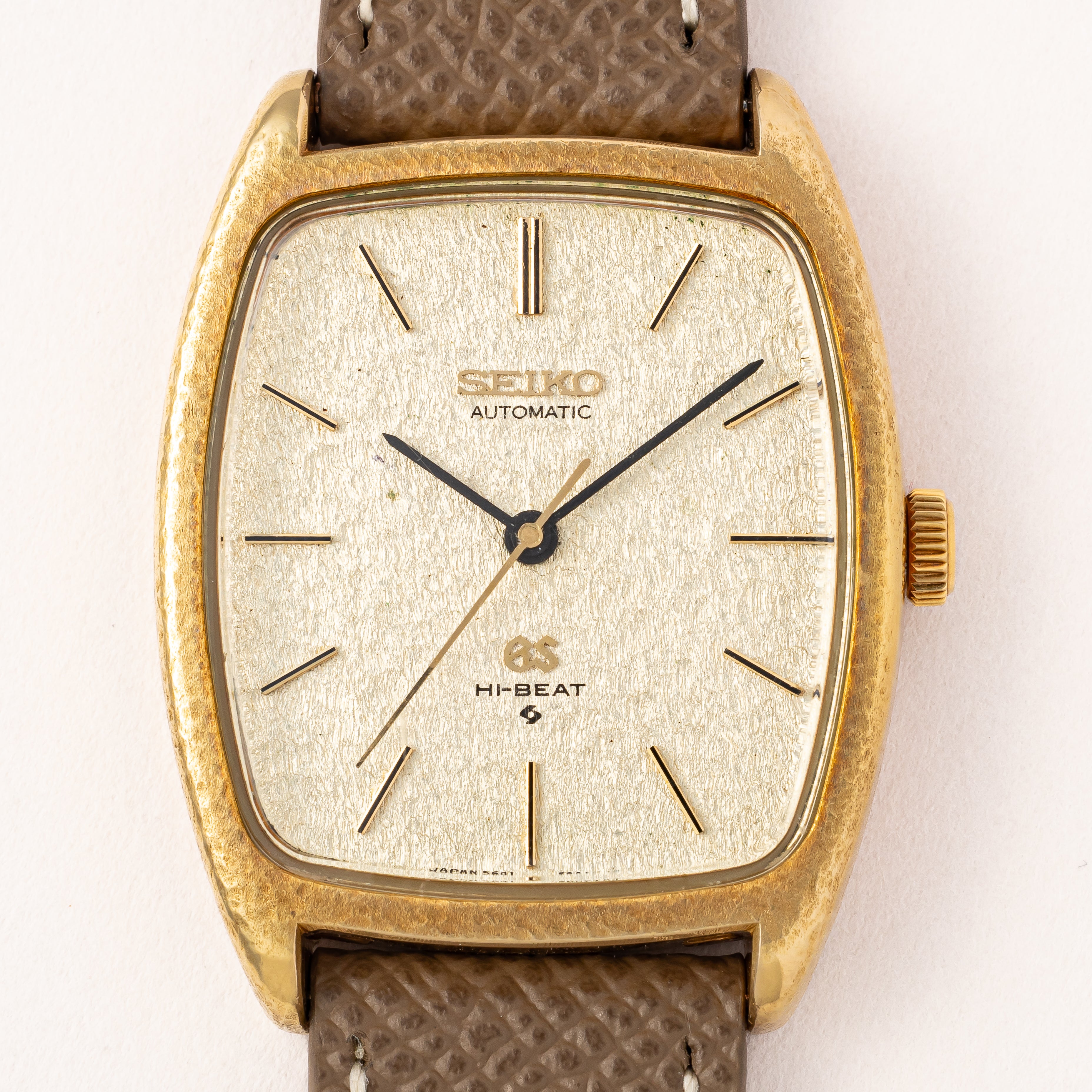 グランドセイコー ハイビート トノー型 1971年製 18金無垢 56GS Ref.5641-5000