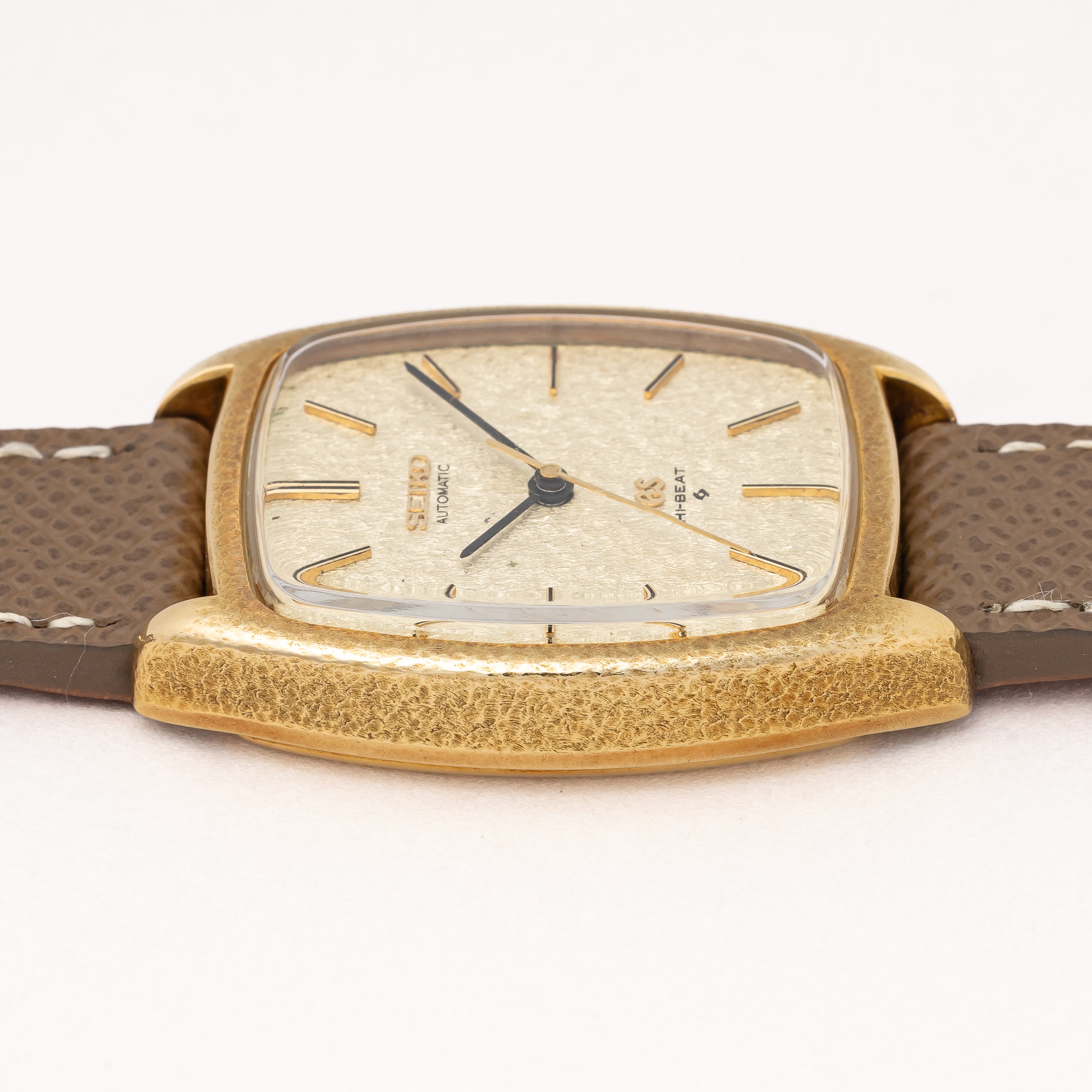 グランドセイコー ハイビート トノー型 1971年製 18金無垢 56GS Ref.5641-5000