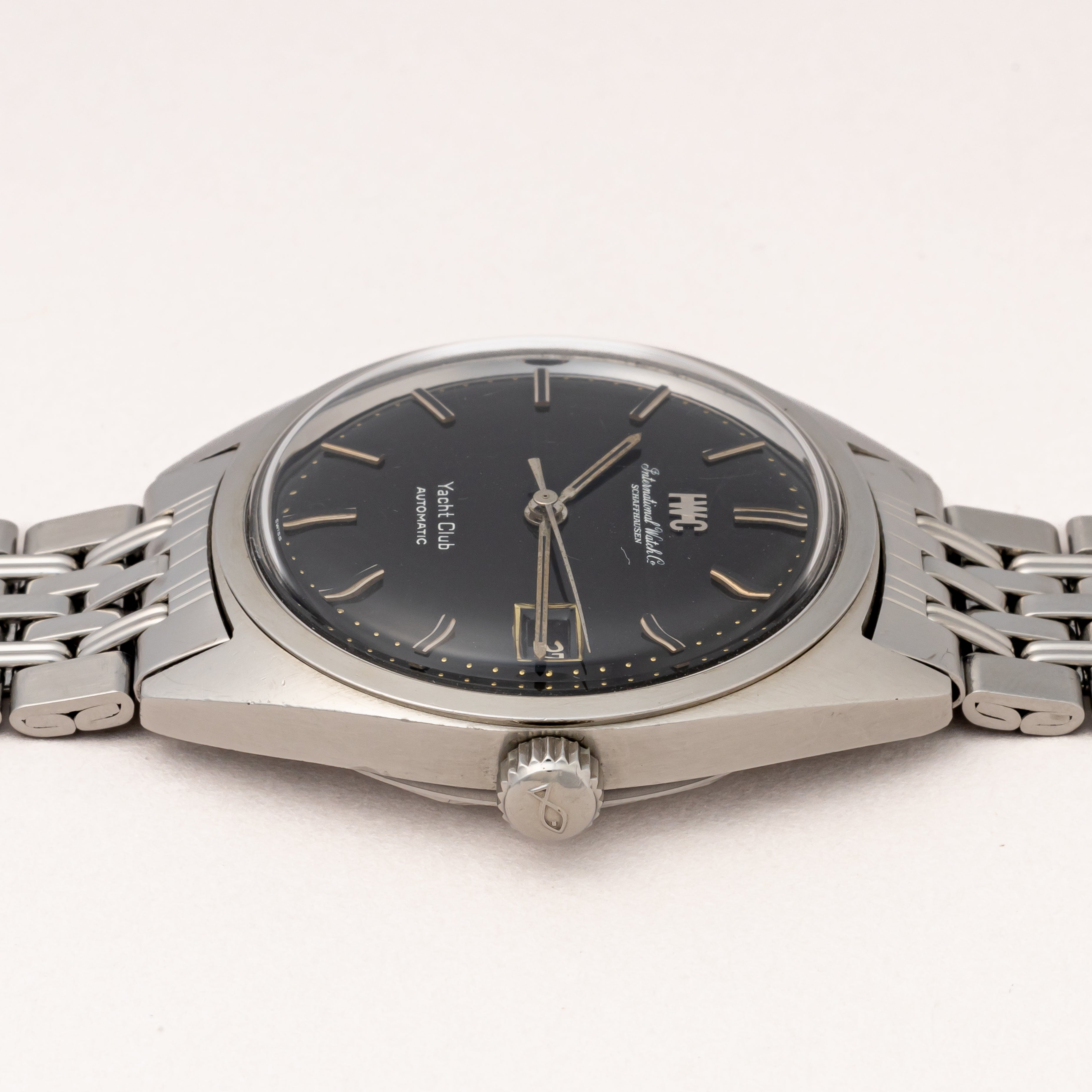 IWC ヨットクラブ 1966年製 オリジナルブラックダイヤル 純正ゲイフレアーブレス Cal.8541