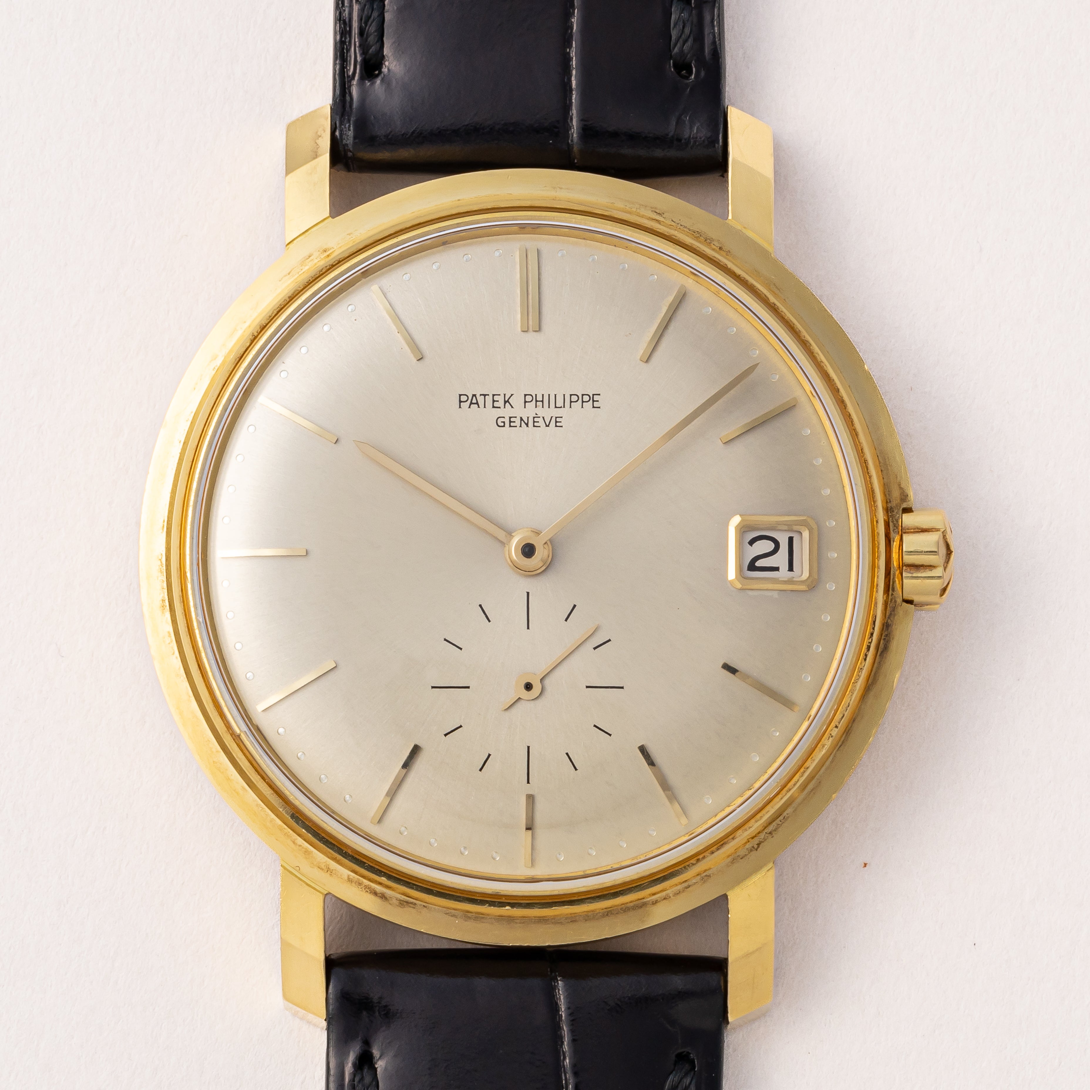 パテックフィリップ 1963年製 ラウンドケース 18金無垢 箱、アーカイブ付き