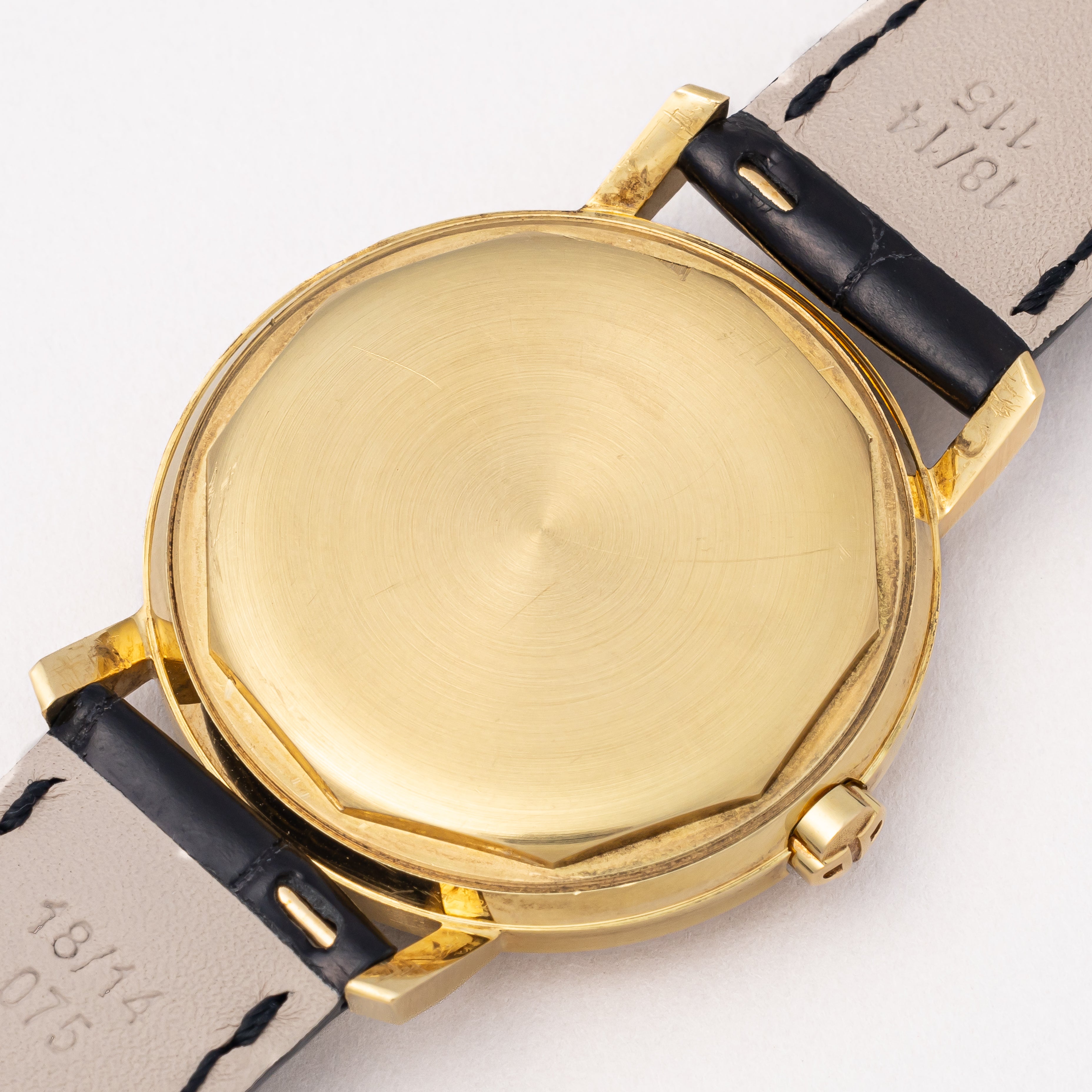 パテックフィリップ 1963年製 ラウンドケース 18金無垢 箱、アーカイブ付き