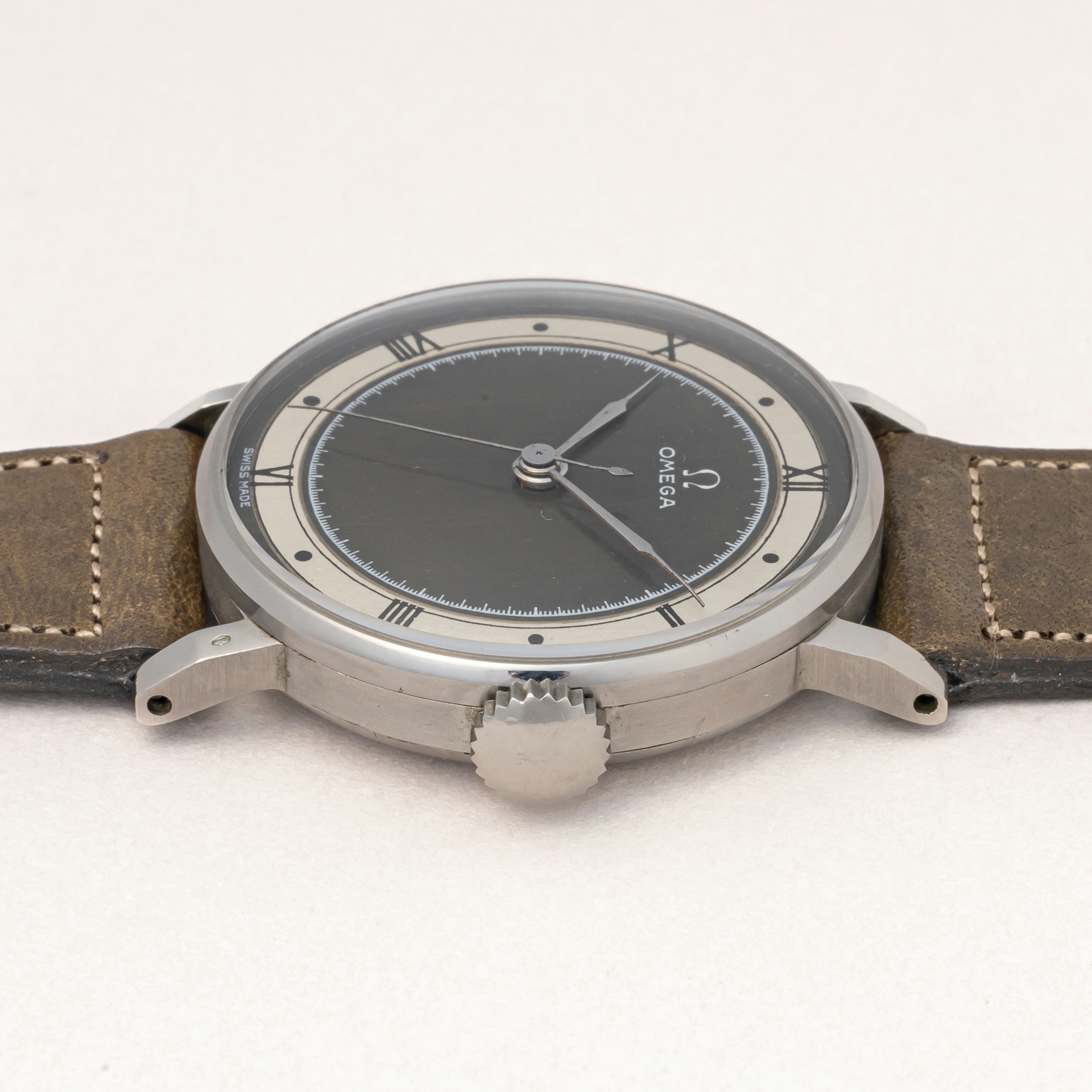 オメガ 30mmキャリバー ステンレスケース 1940年代製 Ref.2242/1 Cal.30SC T1 手巻き