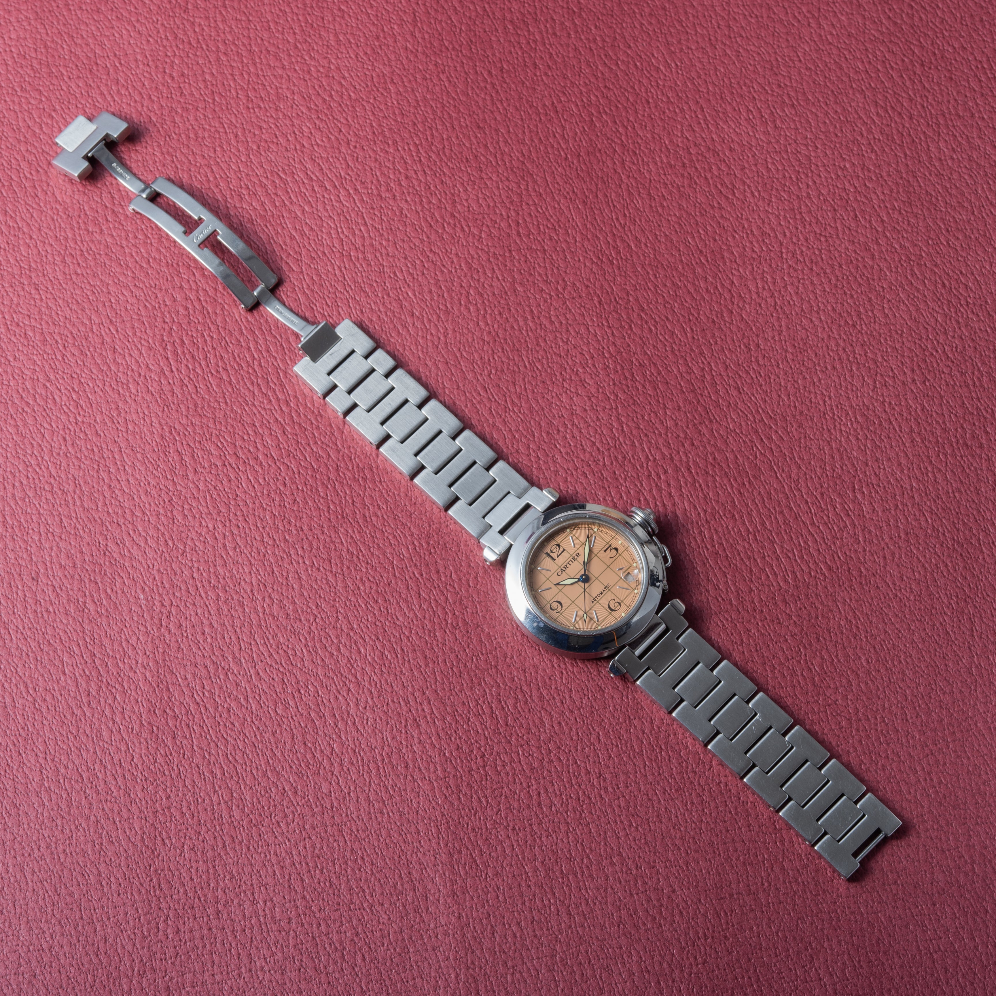 カルティエ パシャC ピンクダイヤル 箱、タグ付き 1990年代製