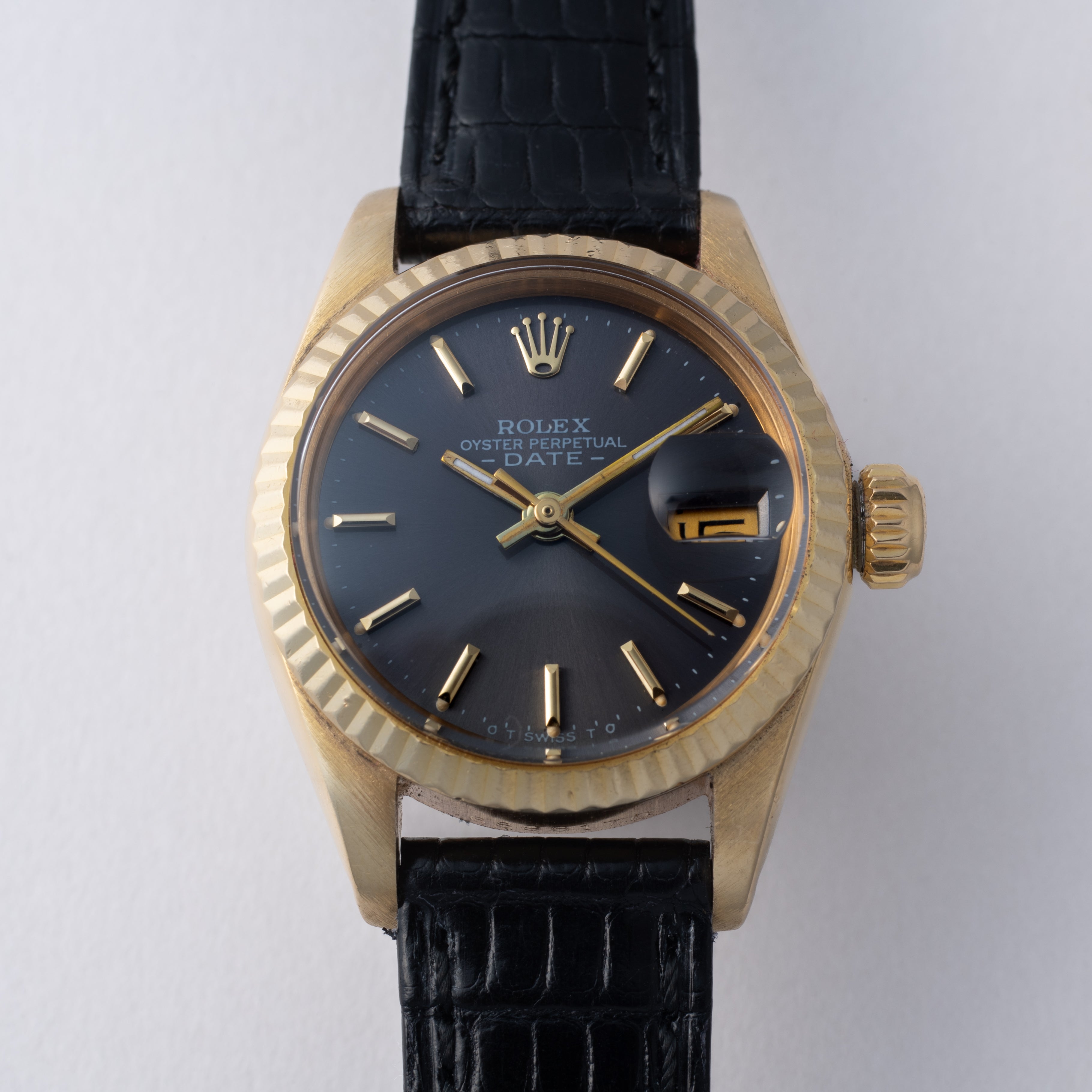 ロレックス レディース 18金無垢 1981年製 オイスターパーペチュアルデイト Ref.6917