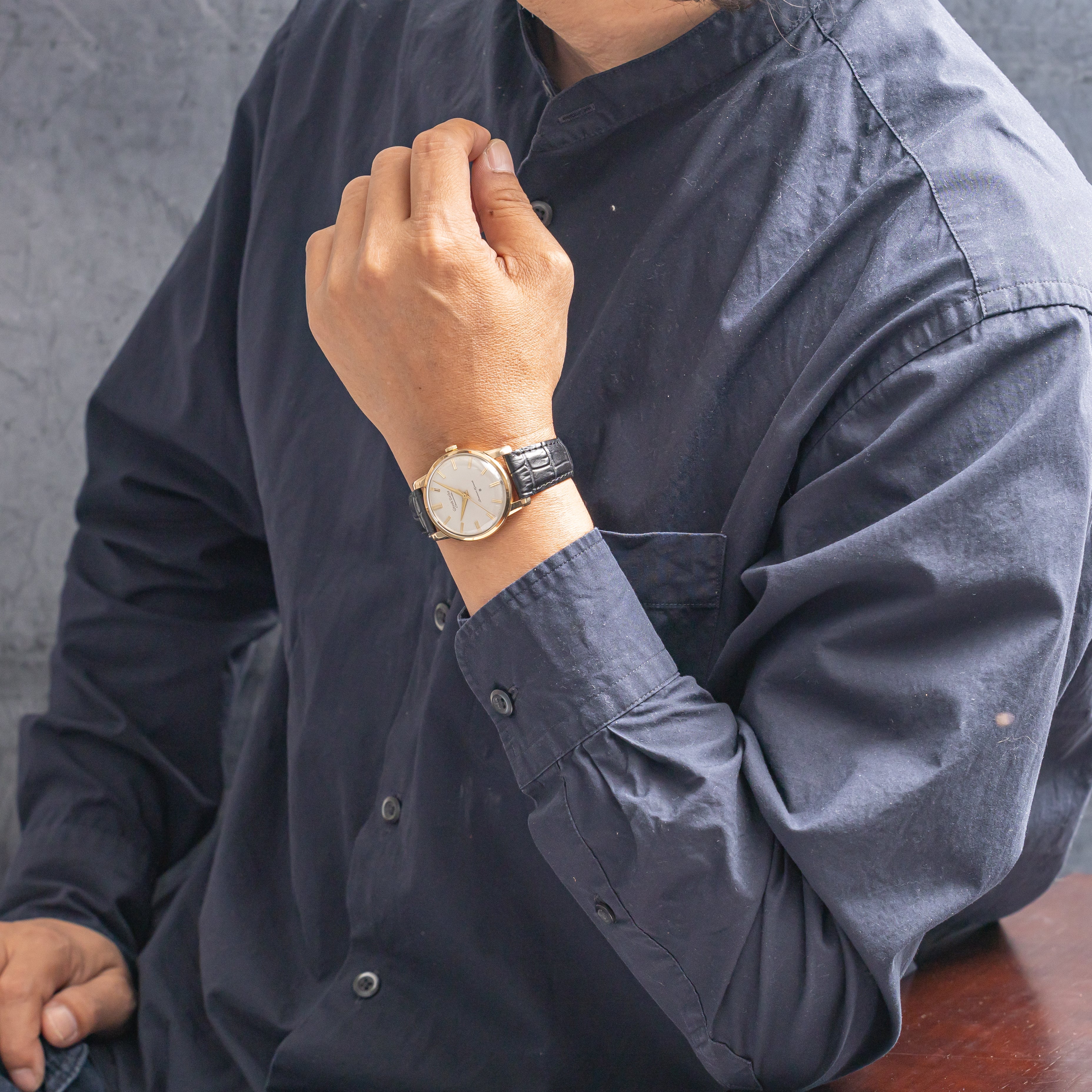 セイコー グランドセイコーファースト 1960年製/昭和35年製 彫文字盤 Ref.J14070GS 純正革ベルト付き