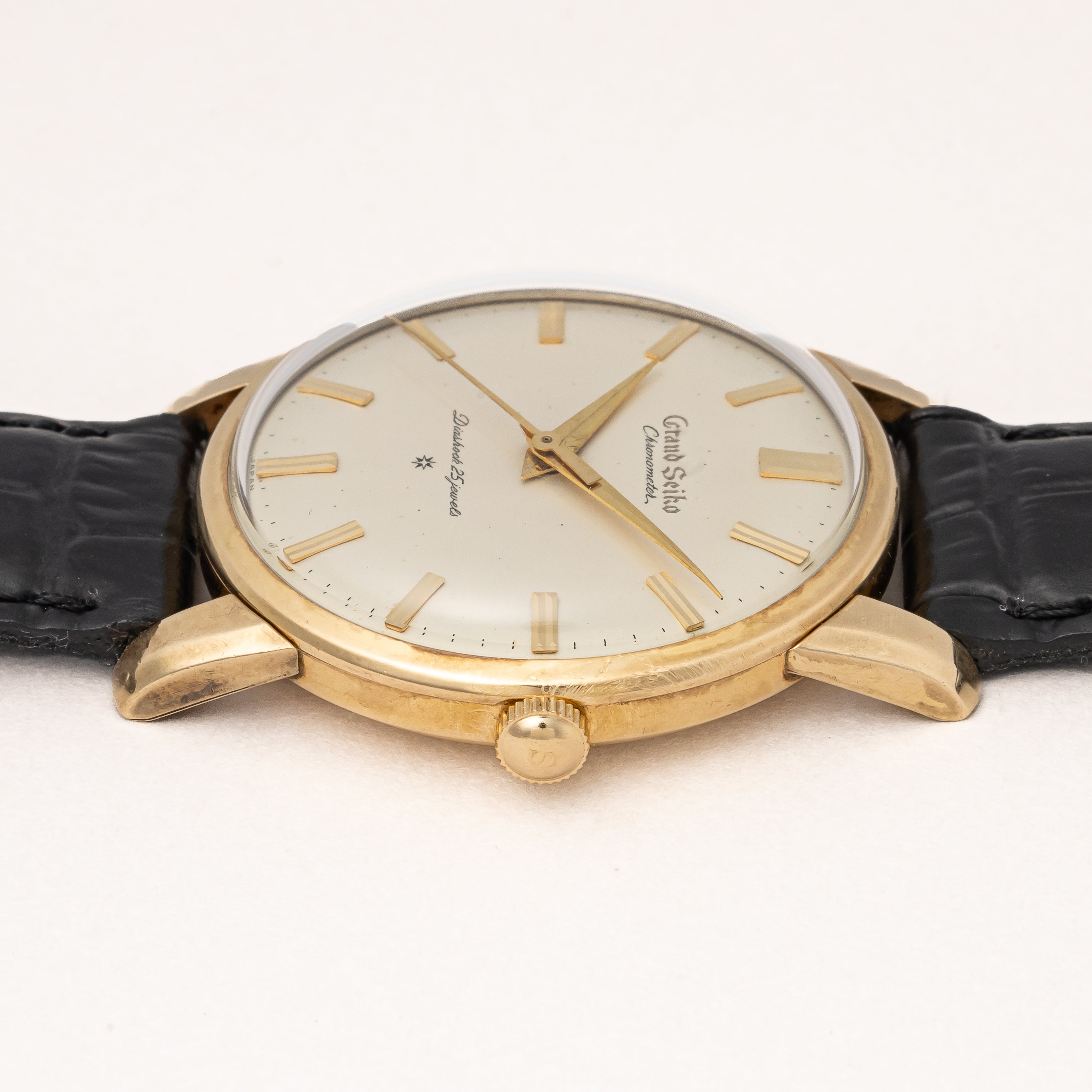 セイコー グランドセイコーファースト 1960年製/昭和35年製 彫文字盤 Ref.J14070GS 純正革ベルト付き