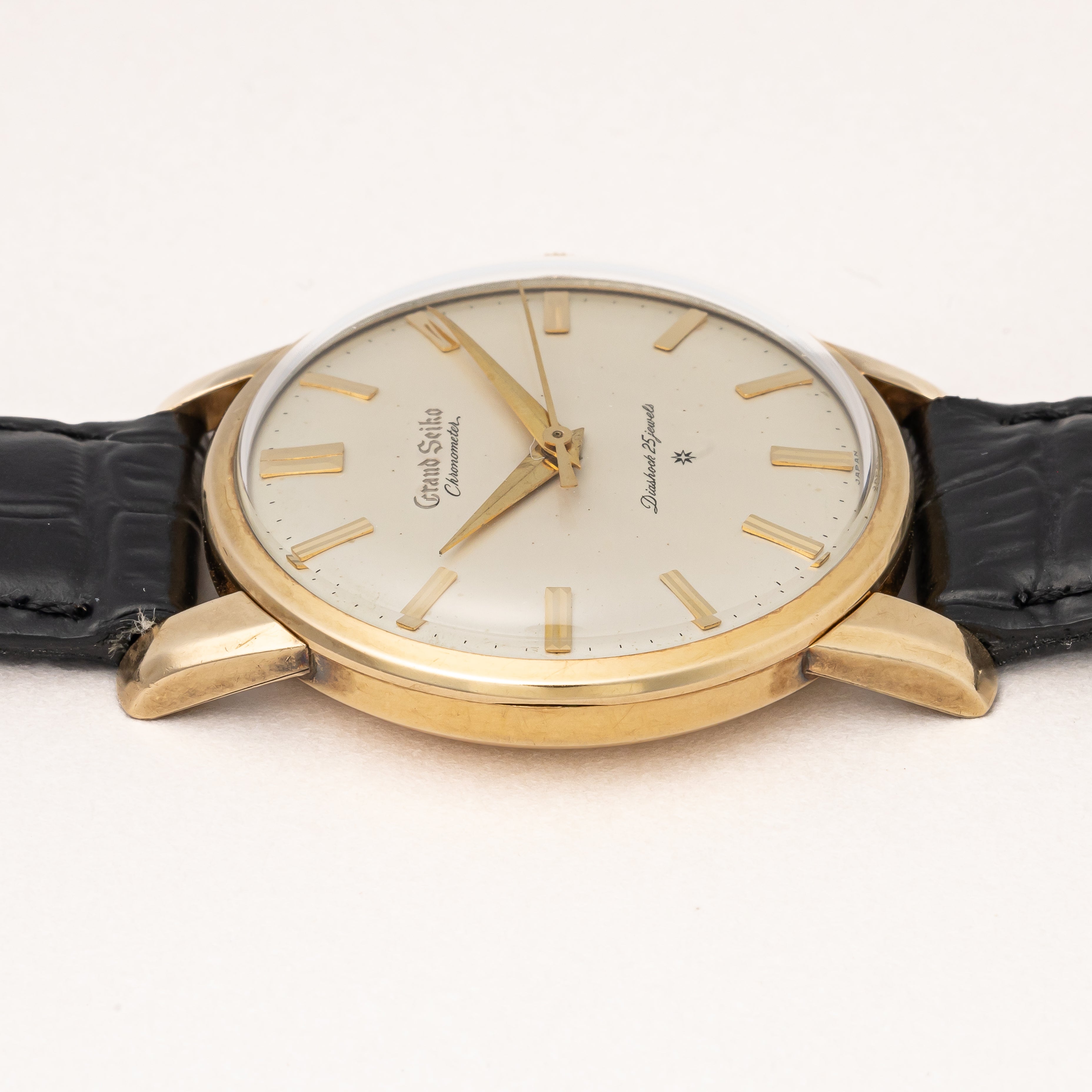 セイコー グランドセイコーファースト 1960年製/昭和35年製 彫文字盤 Ref.J14070GS 純正革ベルト付き