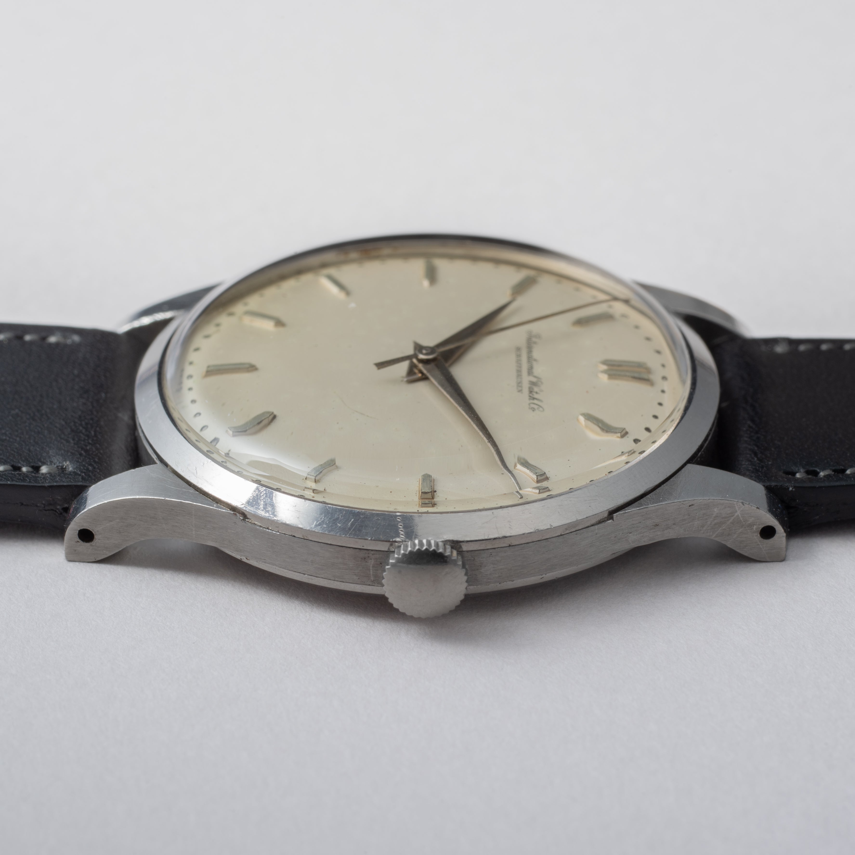 IWC ラウンドケース 1961年製 手巻き Cal.89 砲弾インデックス