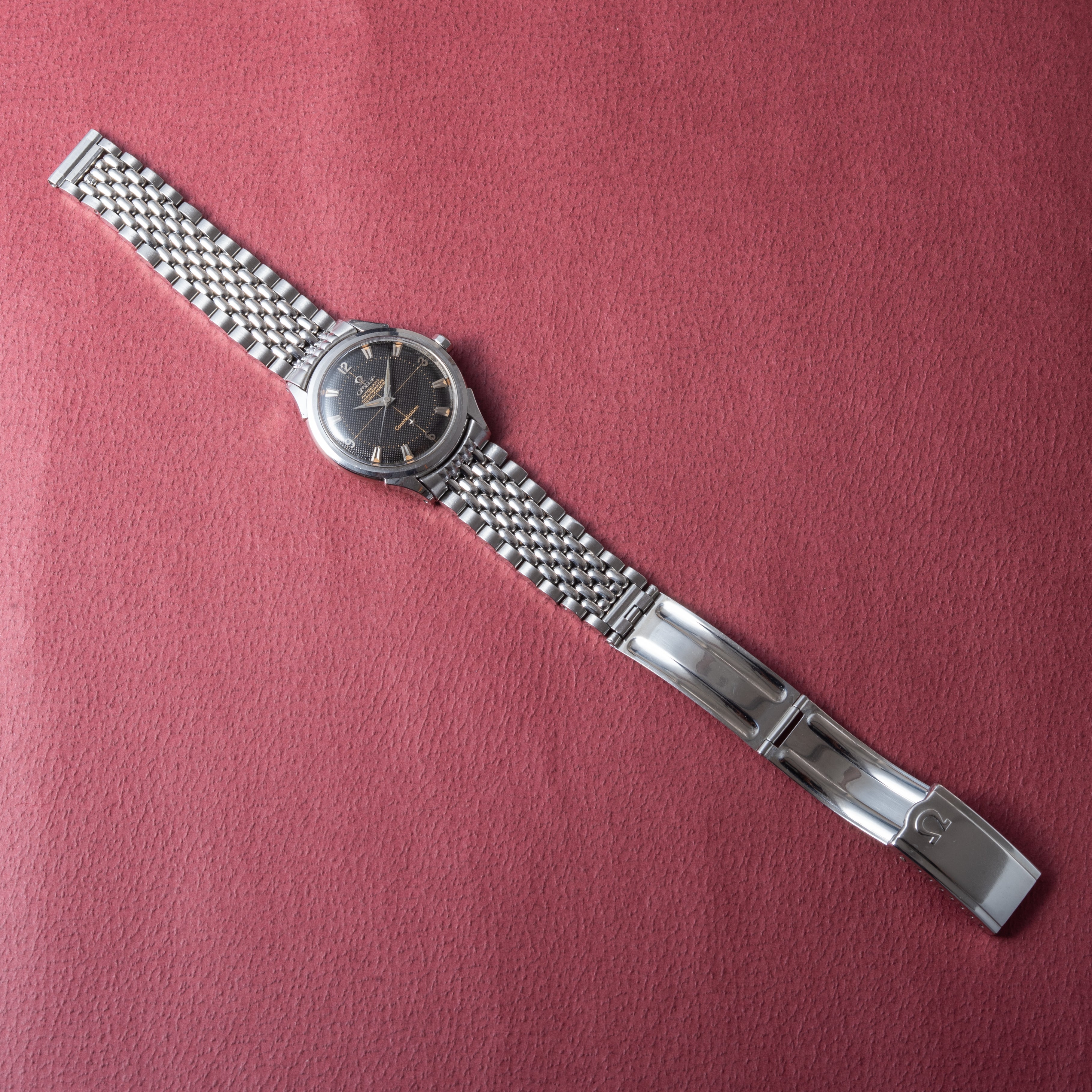 オメガ コンステレーション ブラックギョーシェダイヤル 1958年製 Ref.2852-6 SC