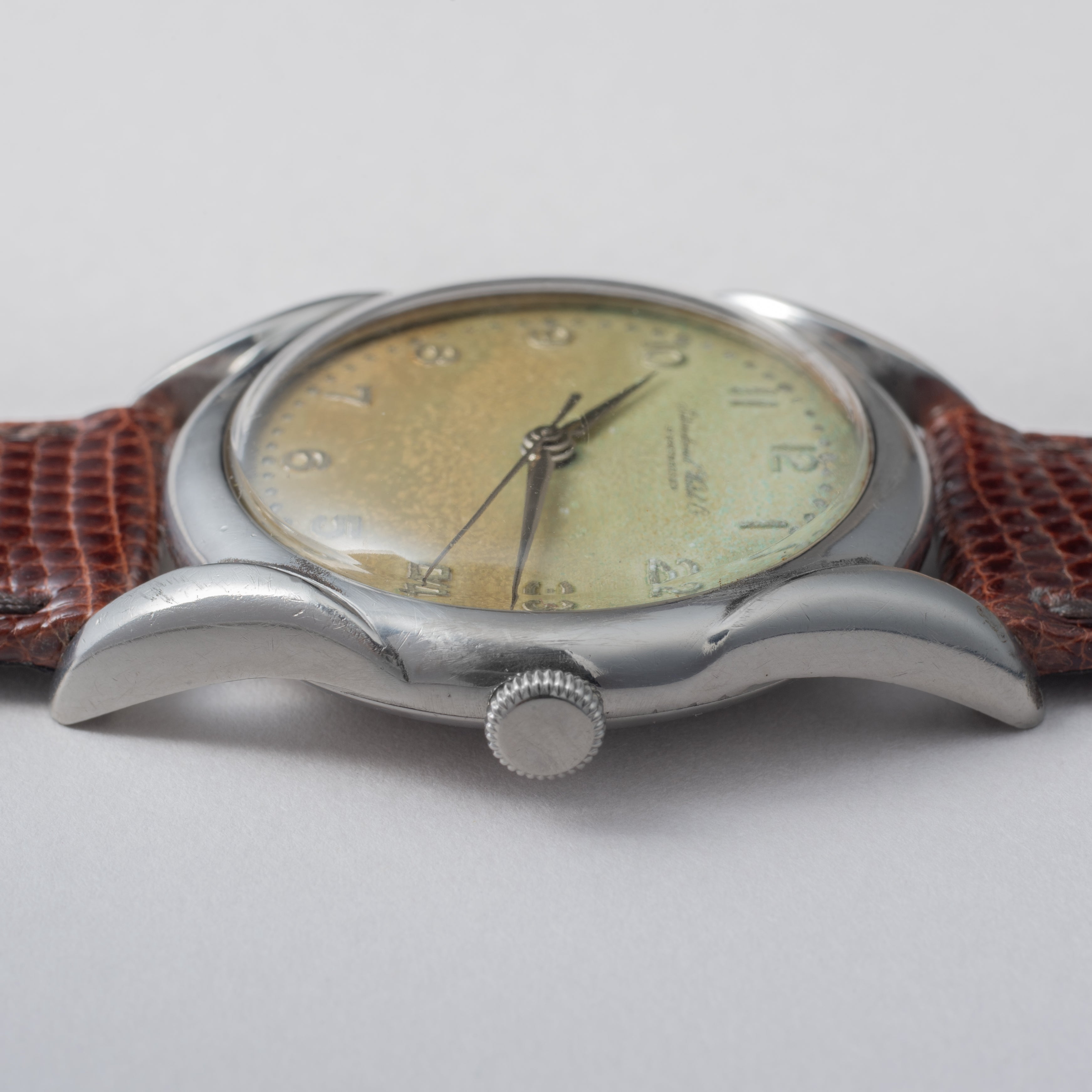 IWC ラウンドケース 1951年製 手巻き Cal.89 全アラビアダイヤル