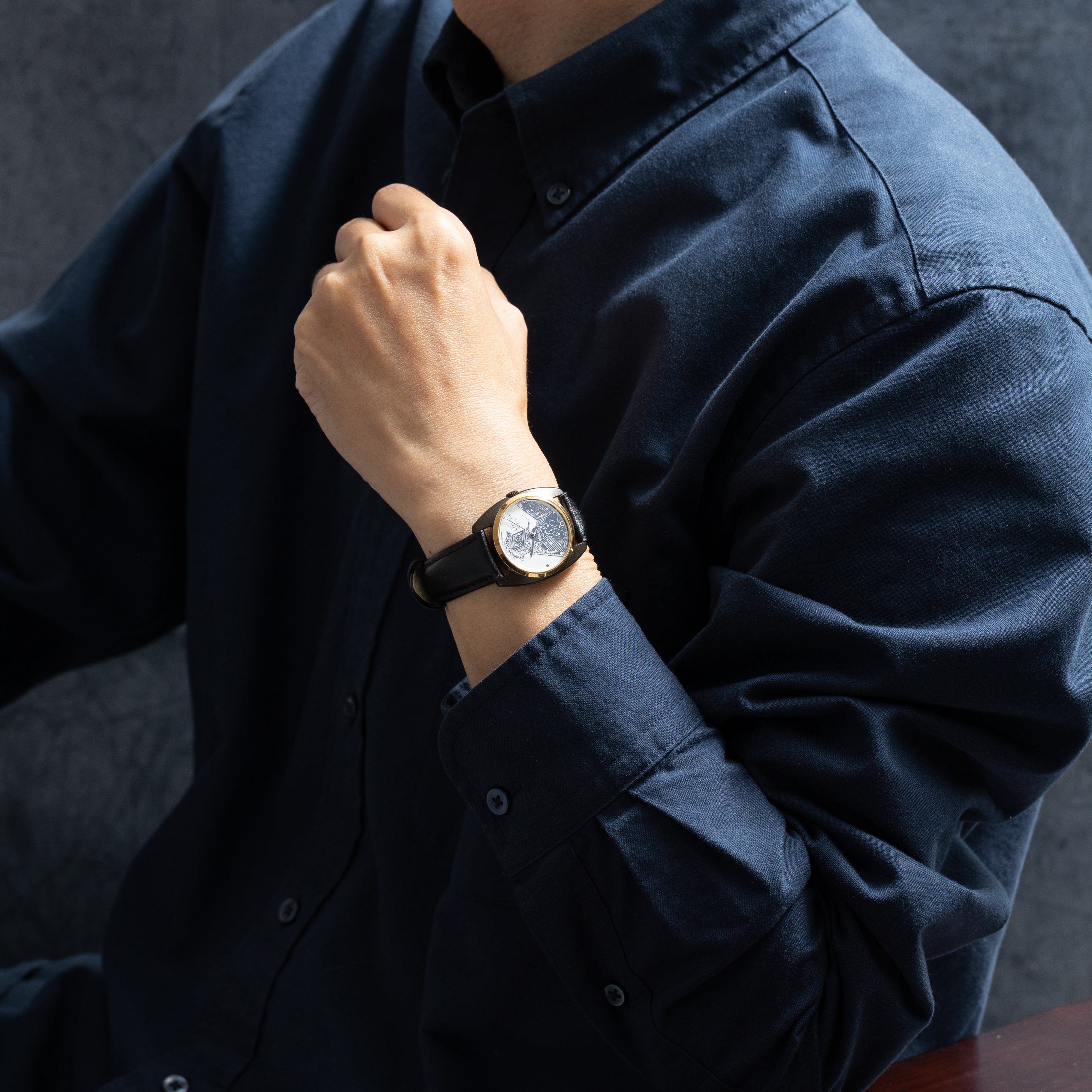 シチズン 雪祭り 1973年製 手巻き Ref.4-674626TA ブラックケース