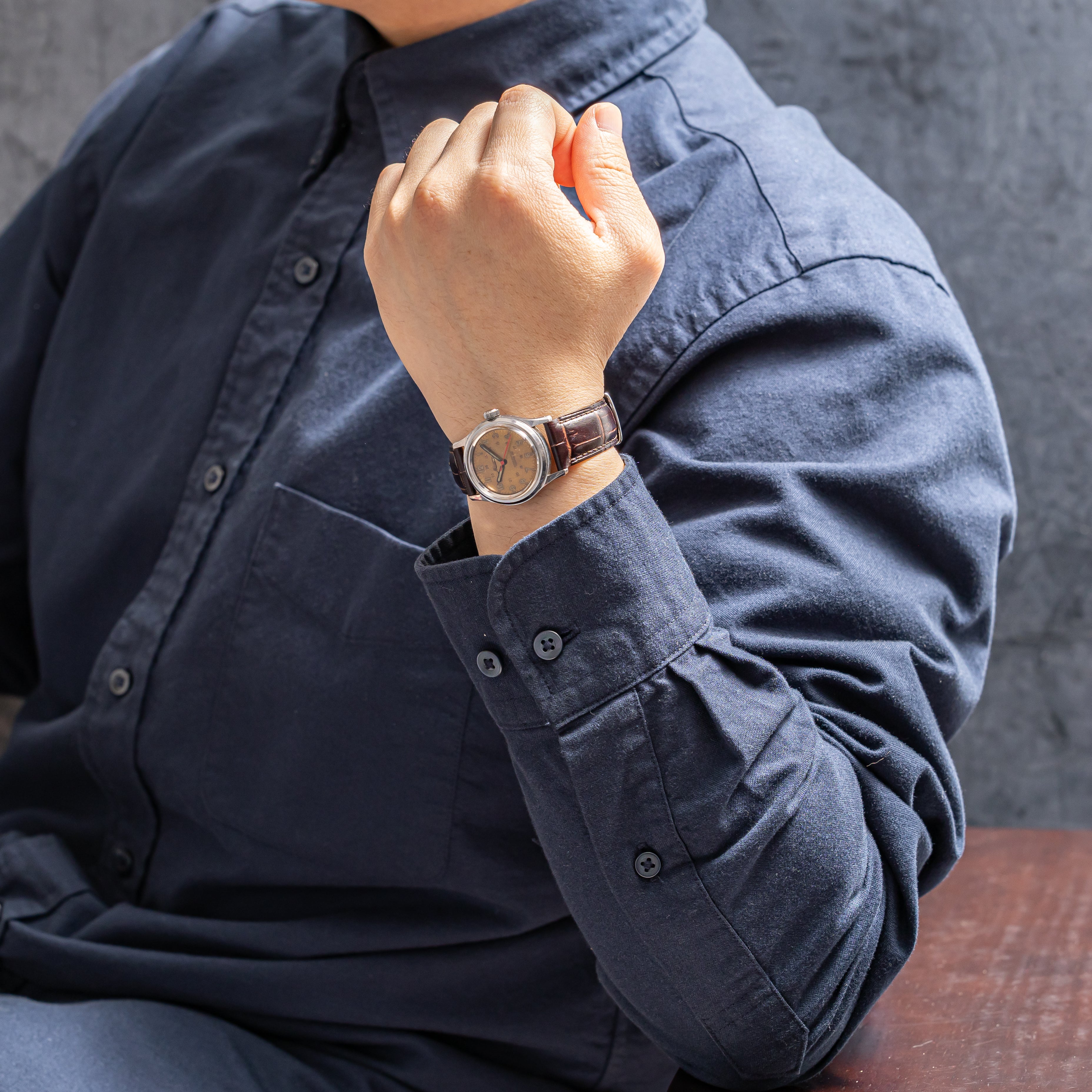 ミネルバ アラビアダイヤル 1940年代製 手巻き Ref.825