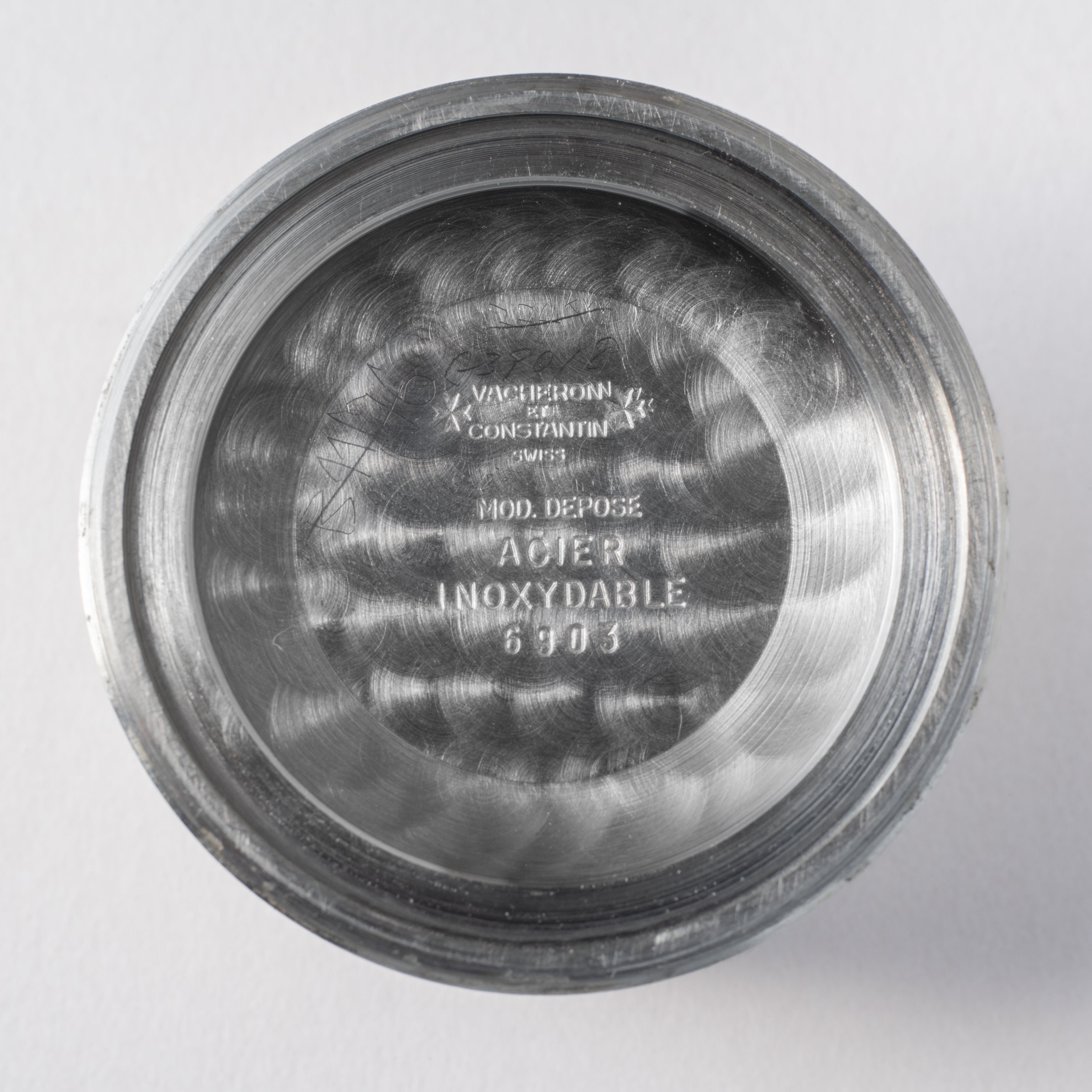 ヴァシュロン・コンスタンタン 1970年代製 Ref.6903 手巻き ラウンドケース