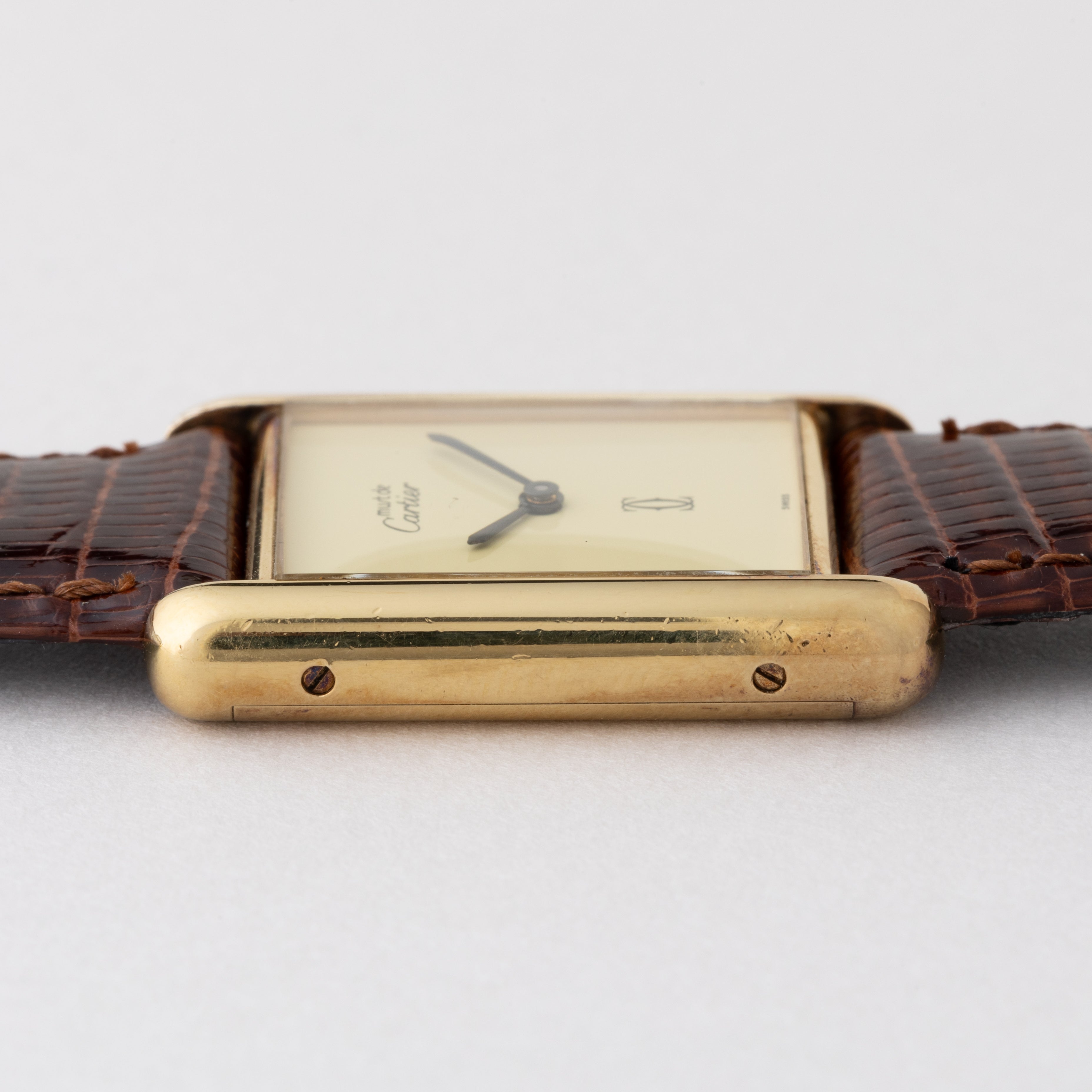 カルティエ マストタンク LMサイズ アイボリーダイヤル 1980年代製 純正尾錠付き