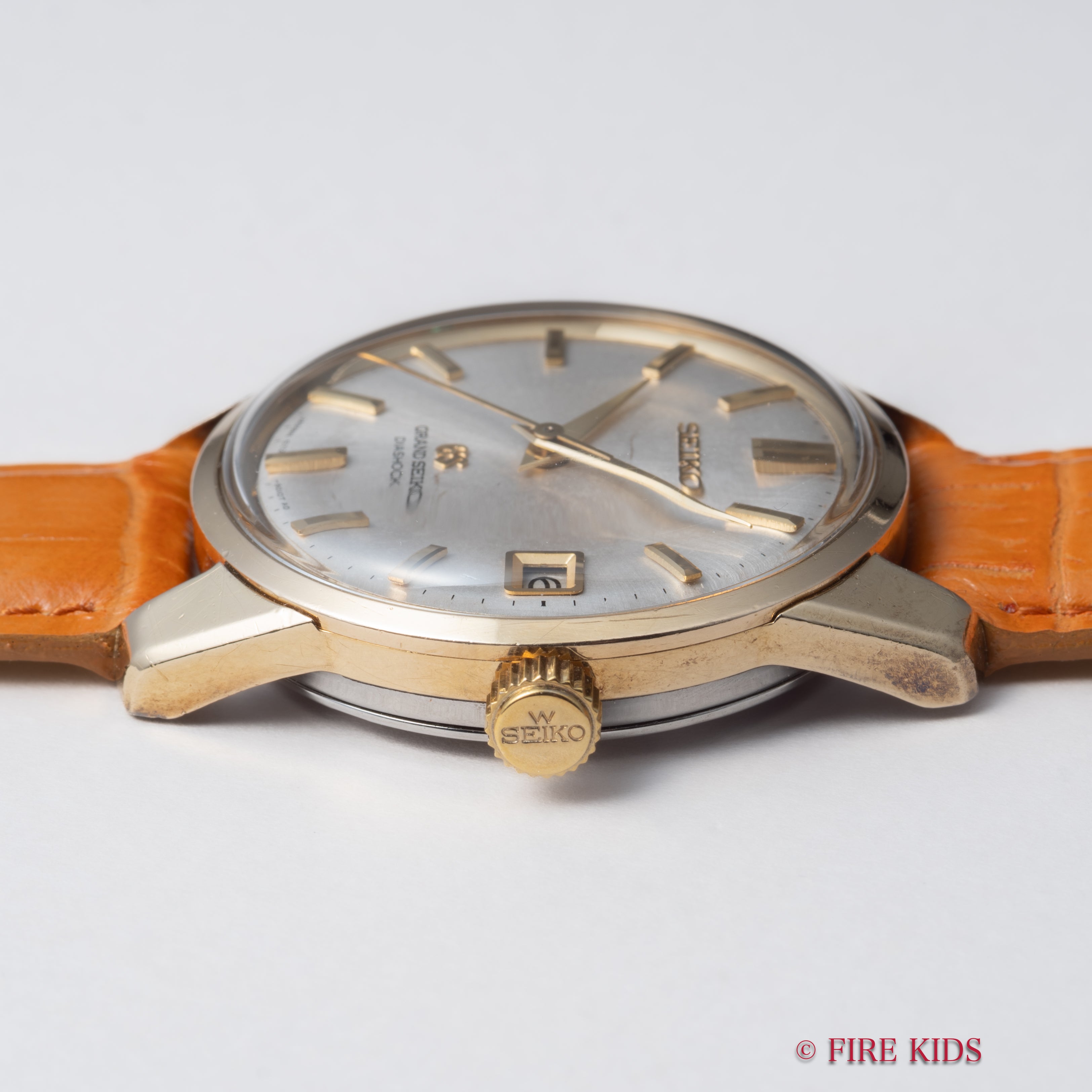 グランドセイコー セカンドモデル後期 GCケース 1966年製 Ref.5722-9010 57GS ライオンメダリオン