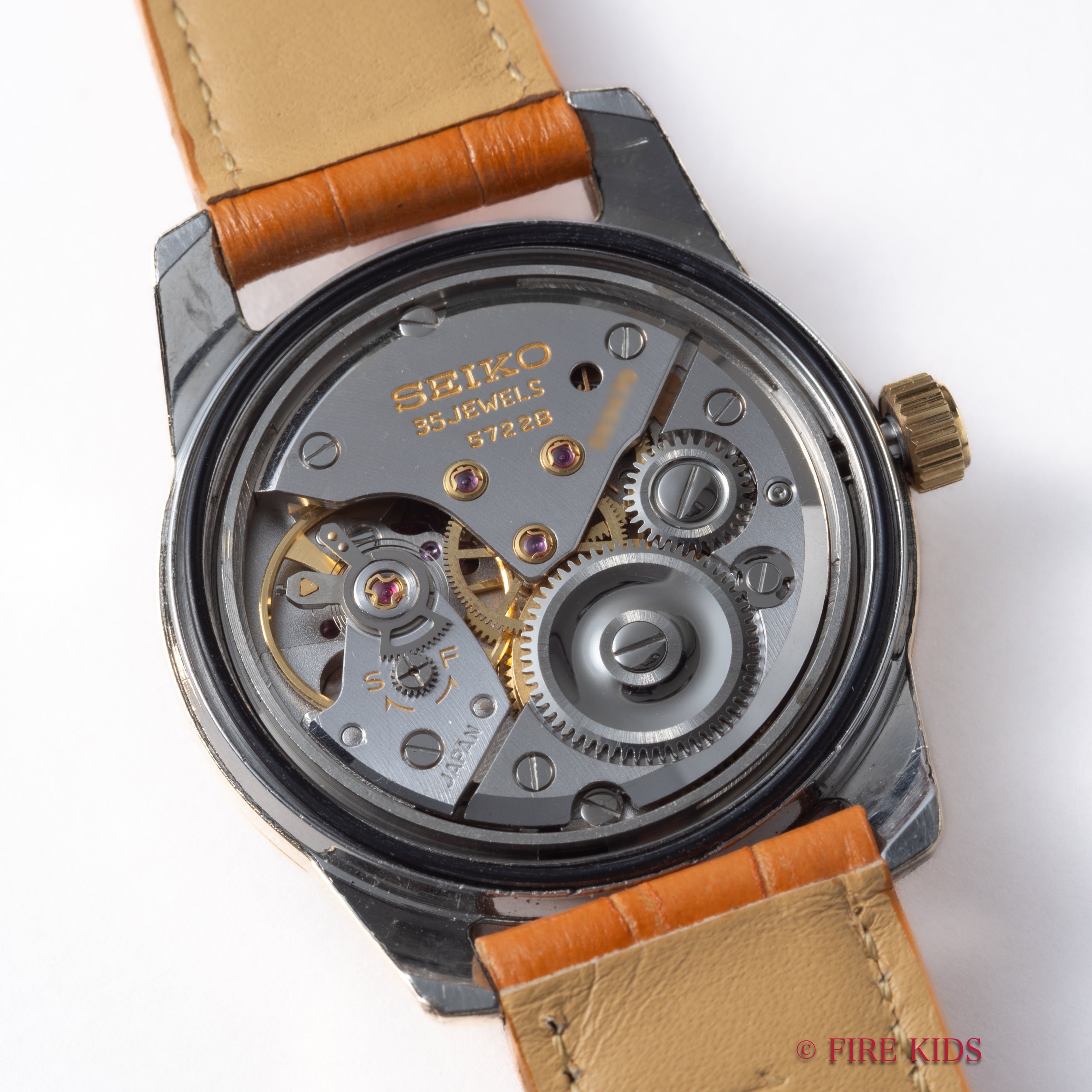 グランドセイコー セカンドモデル後期 GCケース 1966年製 Ref.5722-9010 57GS ライオンメダリオン