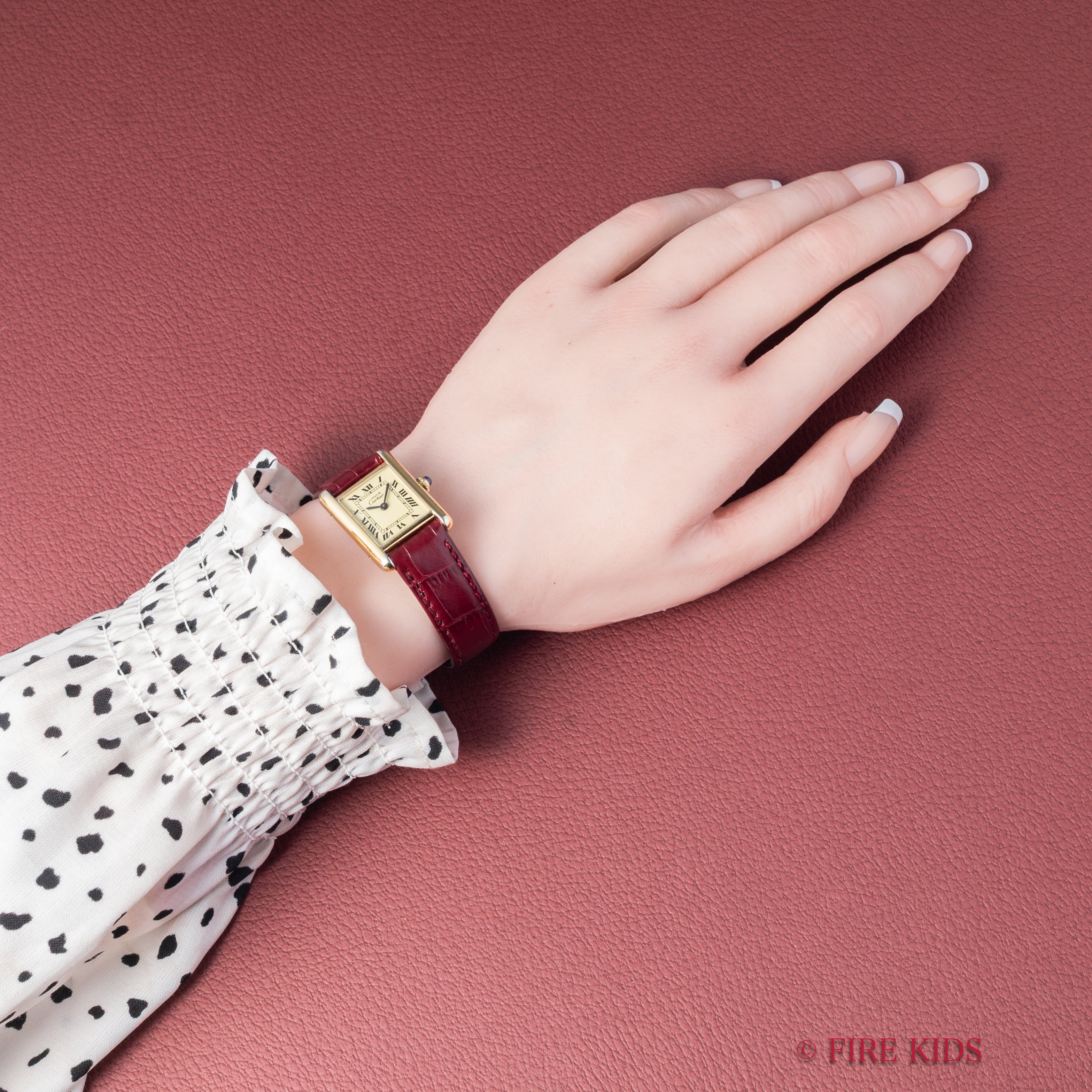 カルティエ マストタンク SMサイズ 手巻き 1980年代製 アイボリーローマンダイヤル 純正尾錠