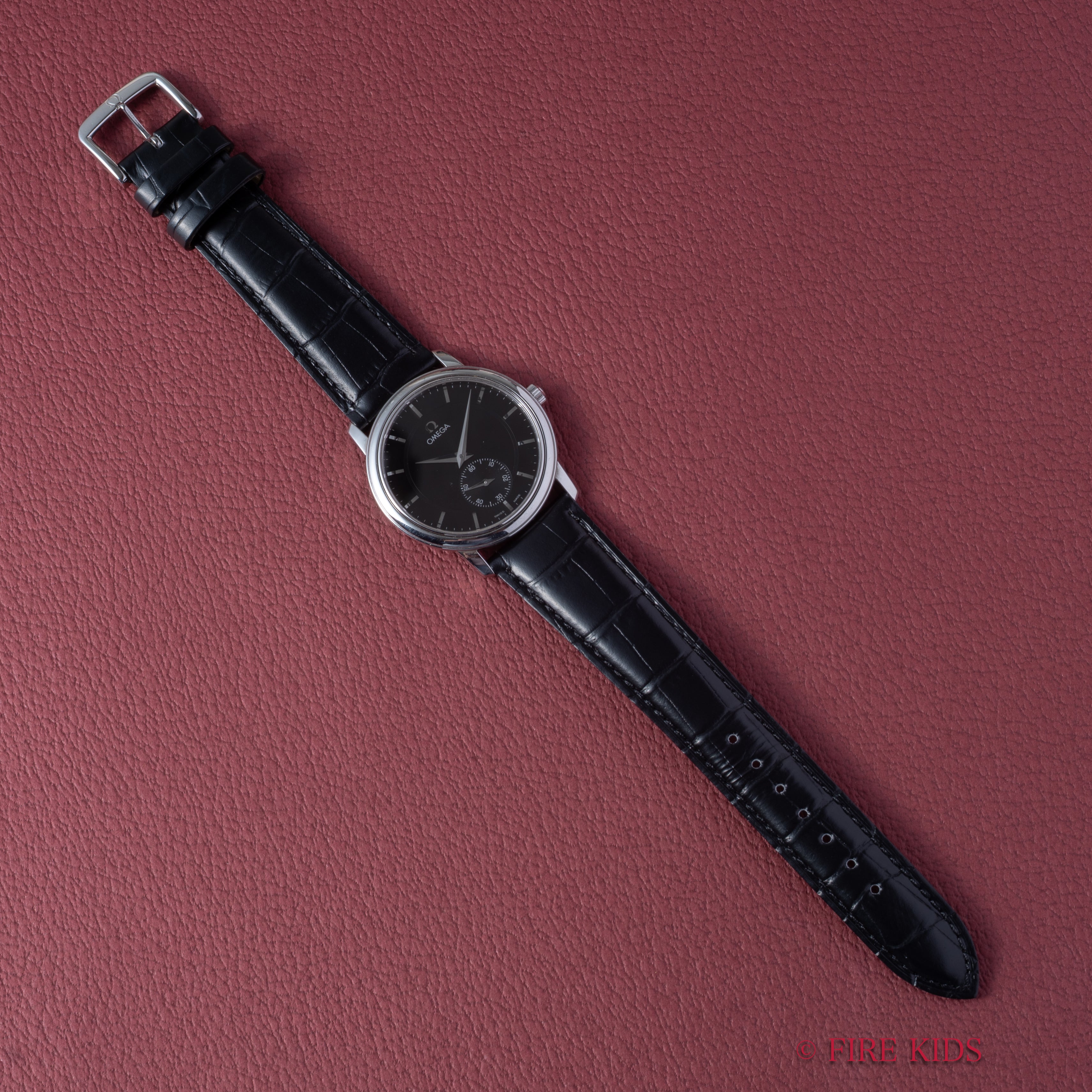 オメガ デ・ヴィル プレステージ ブラックダイヤル 手巻き 1993年製 純正尾錠付き