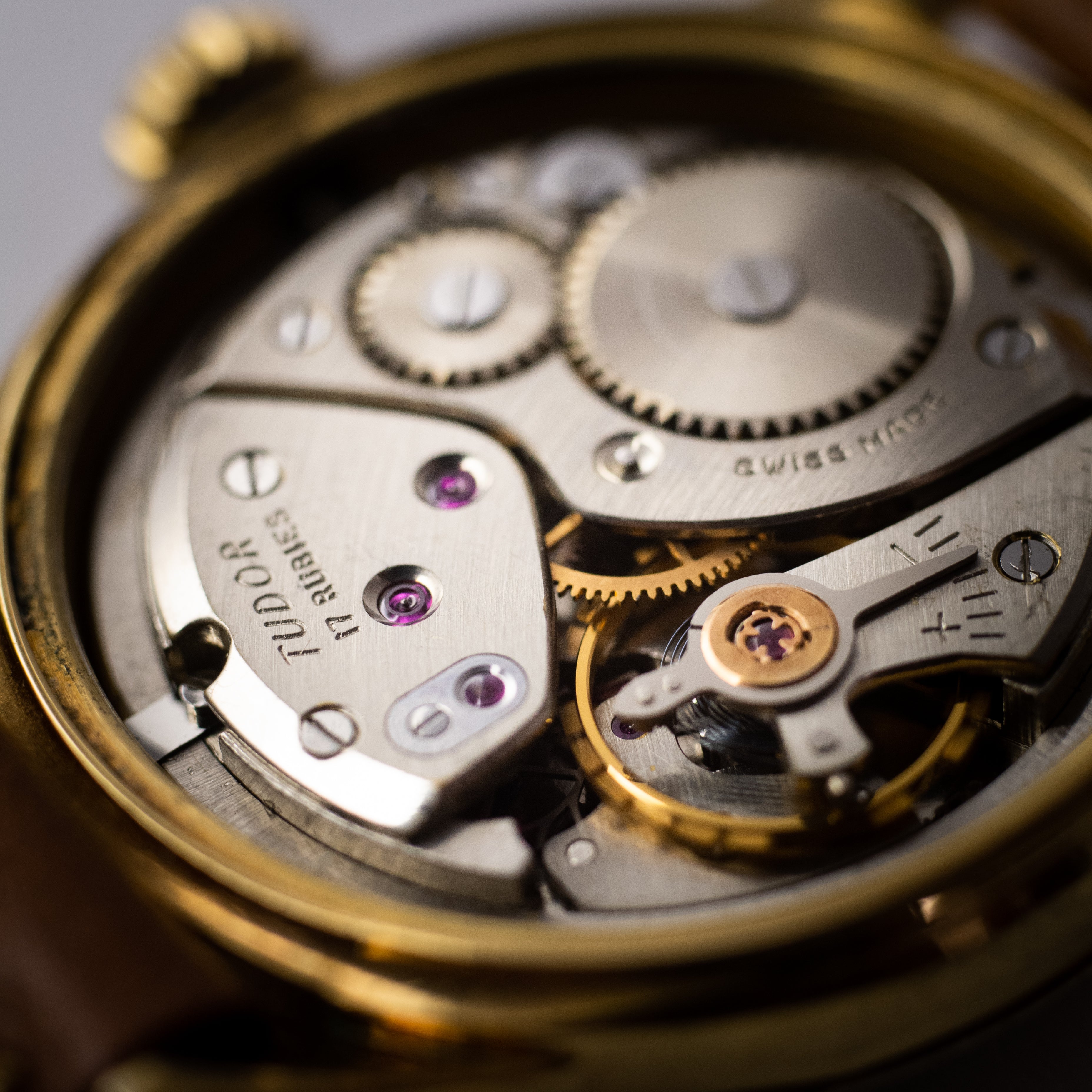 TUDOR オイスター アスリート 小薔薇 ハニカムブラウンダイヤル 1950年代