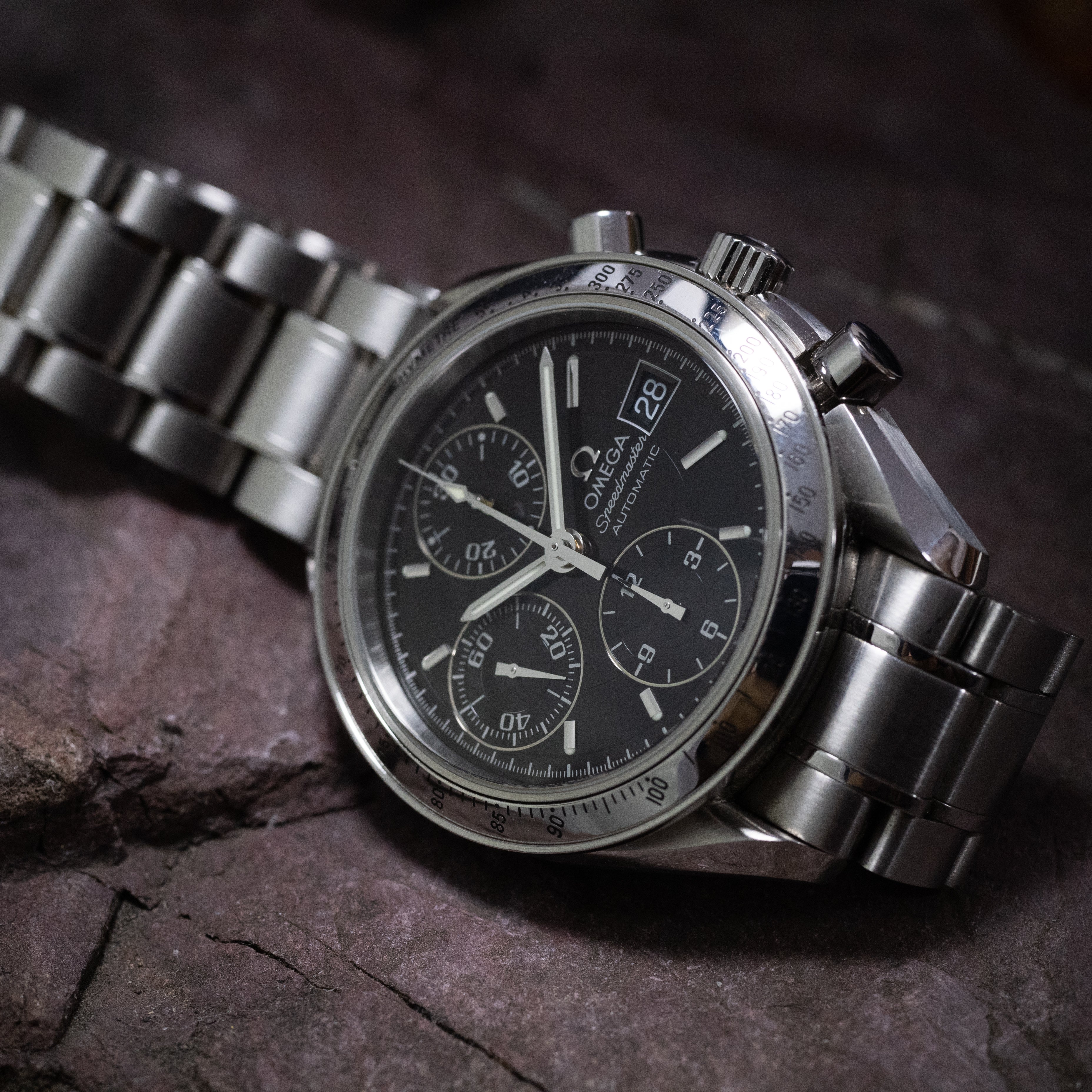 オメガスピードマスター オートマチック ブラックダイヤル 1998年製