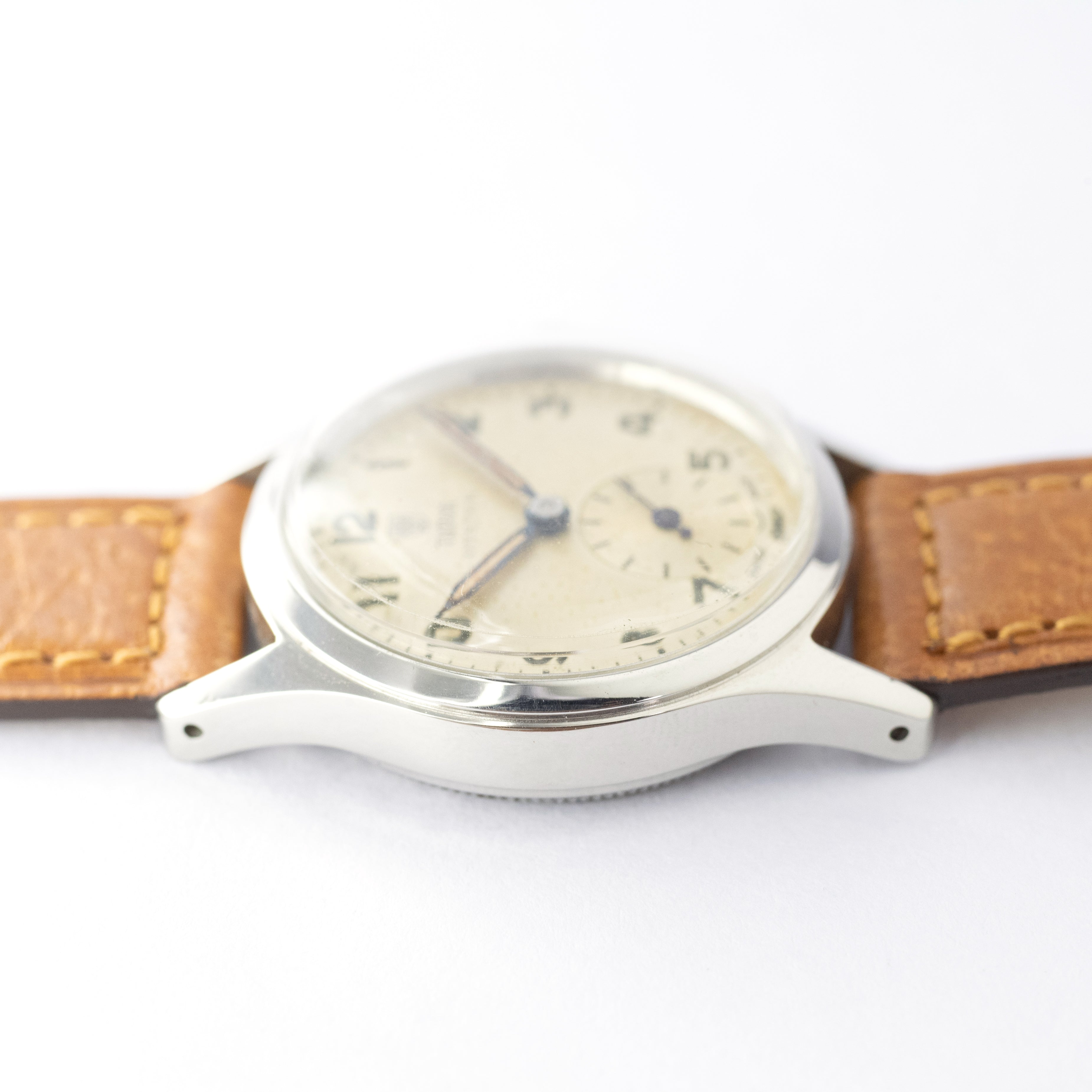 TUDOR 盾薔薇オイスター 1935年製 スモールセコンド