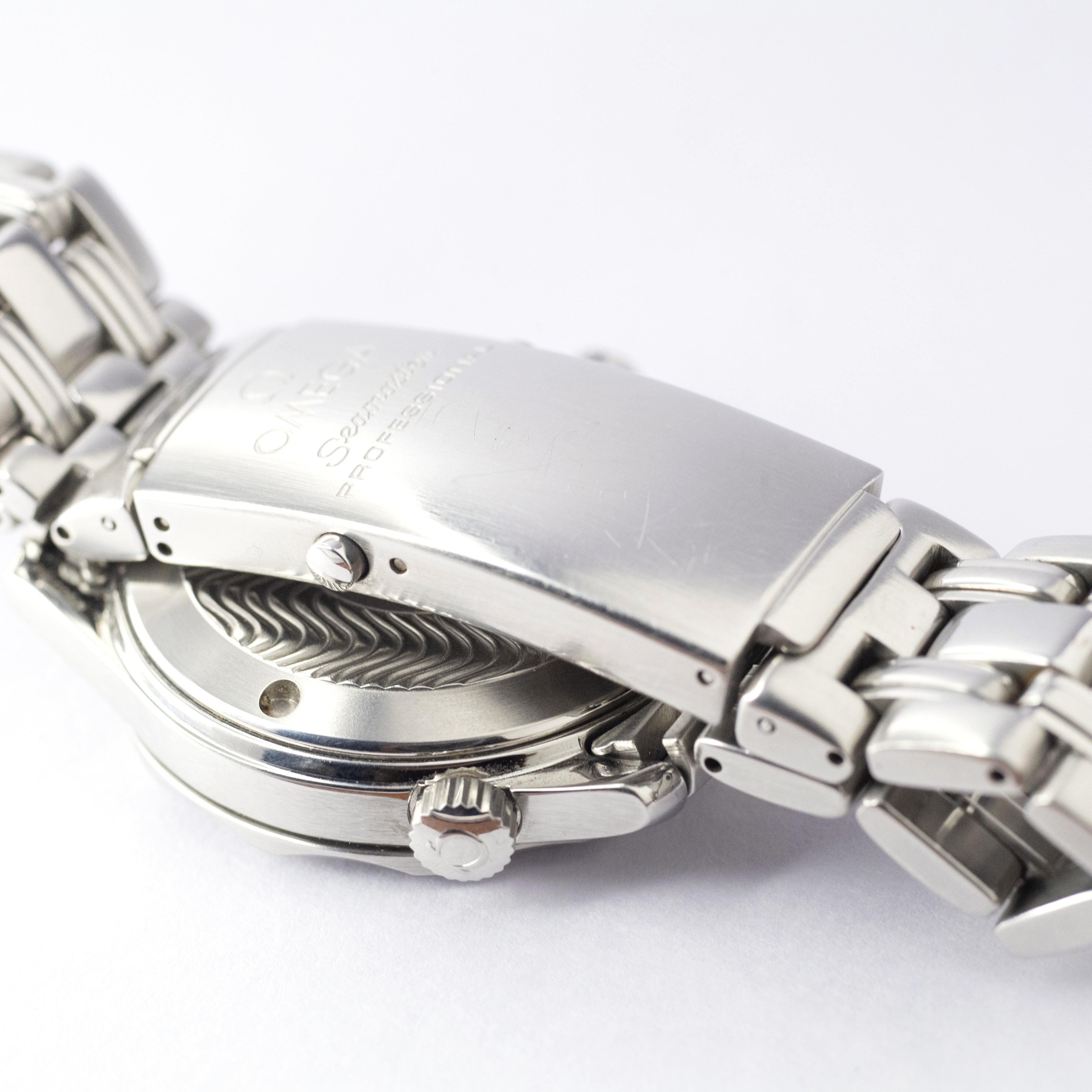 オメガ シーマスター300 1986年製 プロフェッショナル クロノメーター