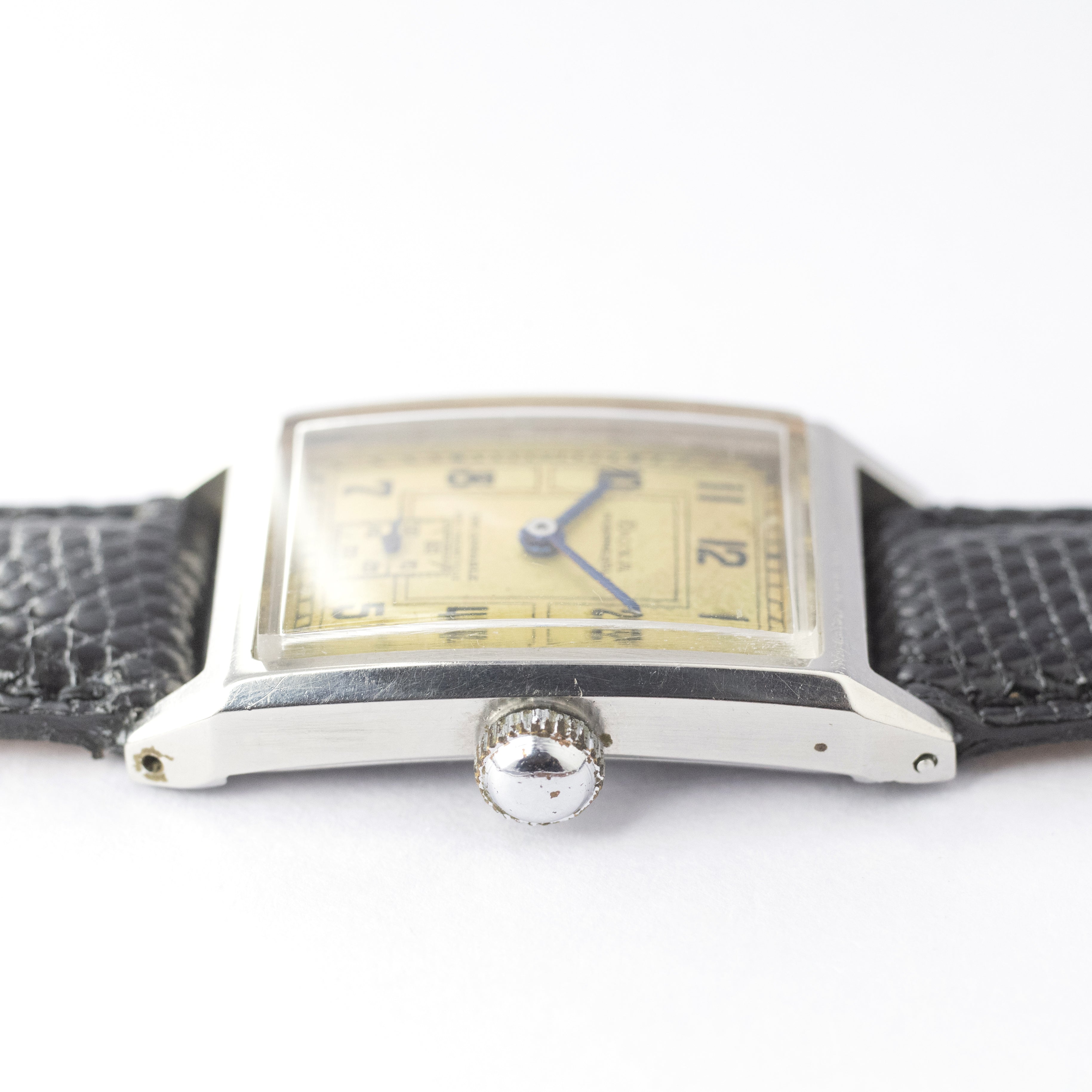 DOXA クラムシェルケース 1940年代製 レクタンギュラー