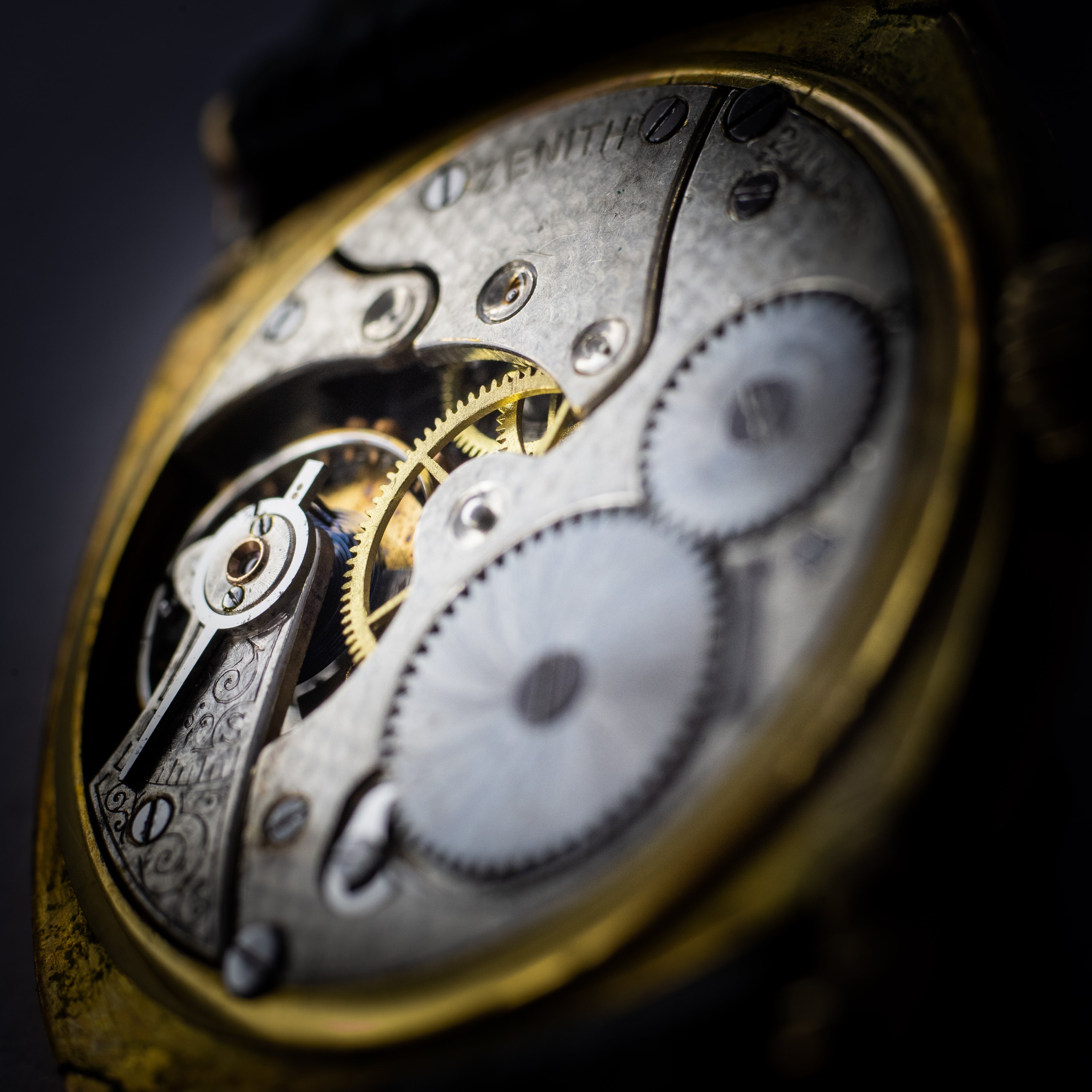 ゼニス ポーセリンダイアル 1920年代製 コブラハンド