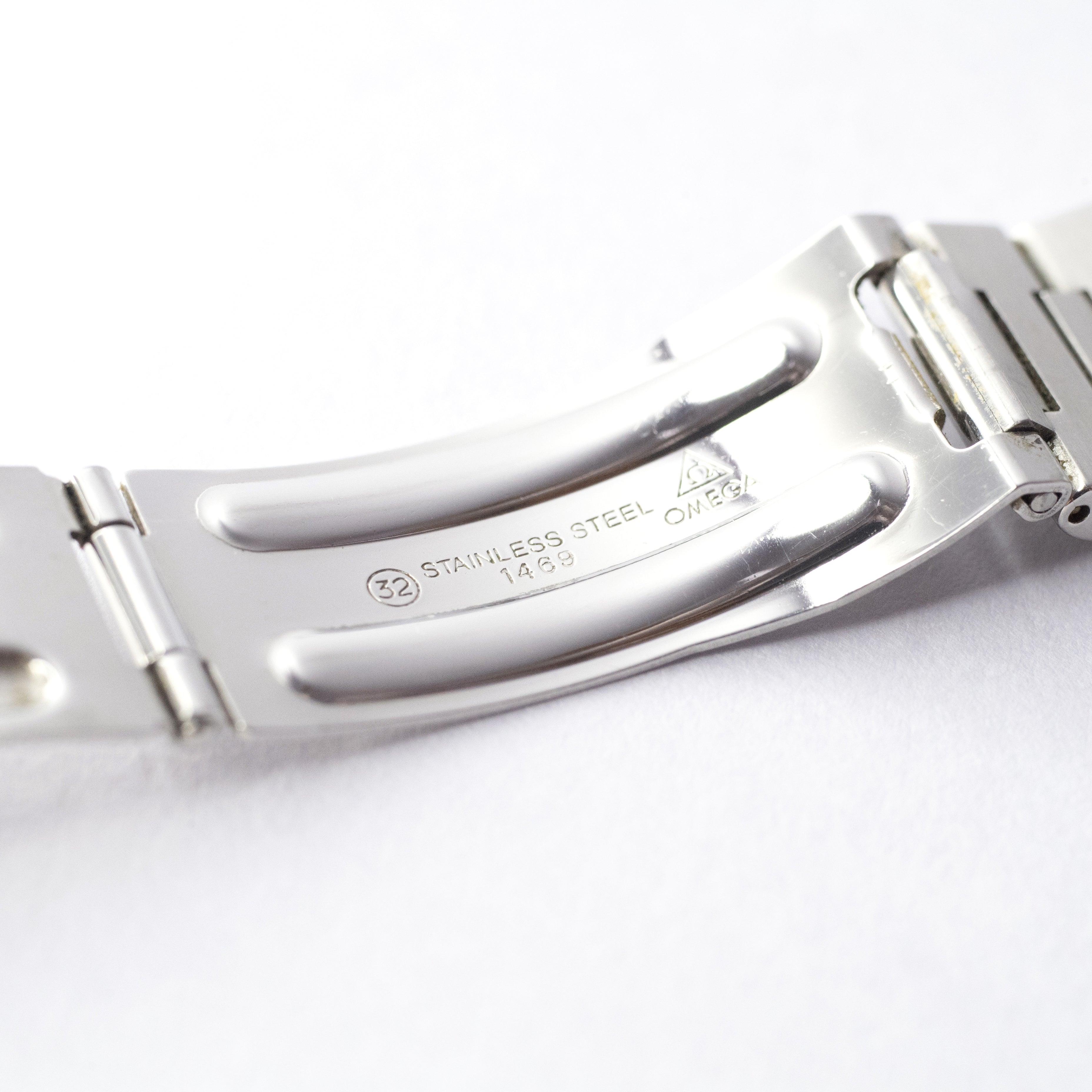 オメガ スピードマスター 1993年製 箱、ギャラ、説明書付き オートマチック