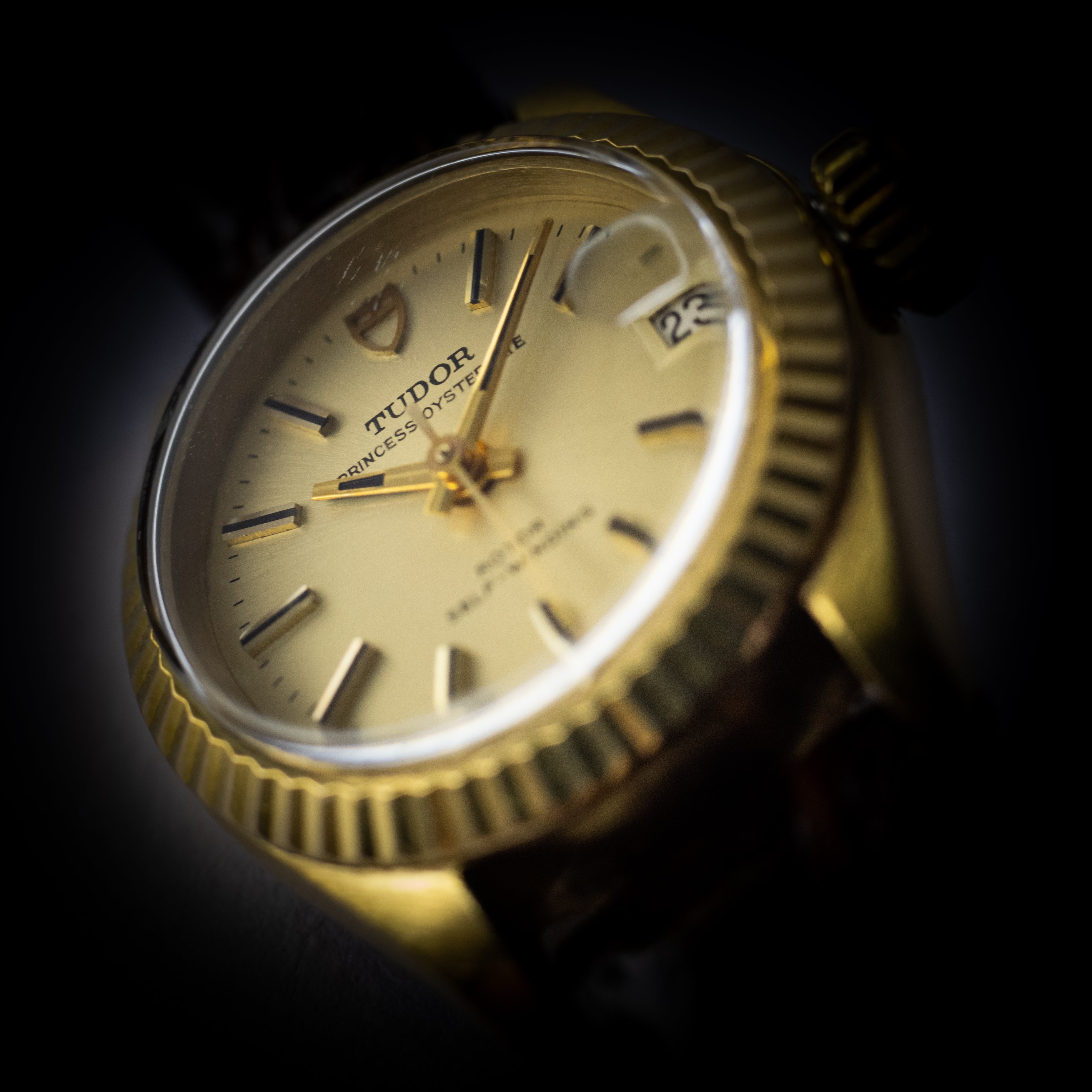 TUDOR プリンセス オイスターデイト 18KYG 1971年製 レディース