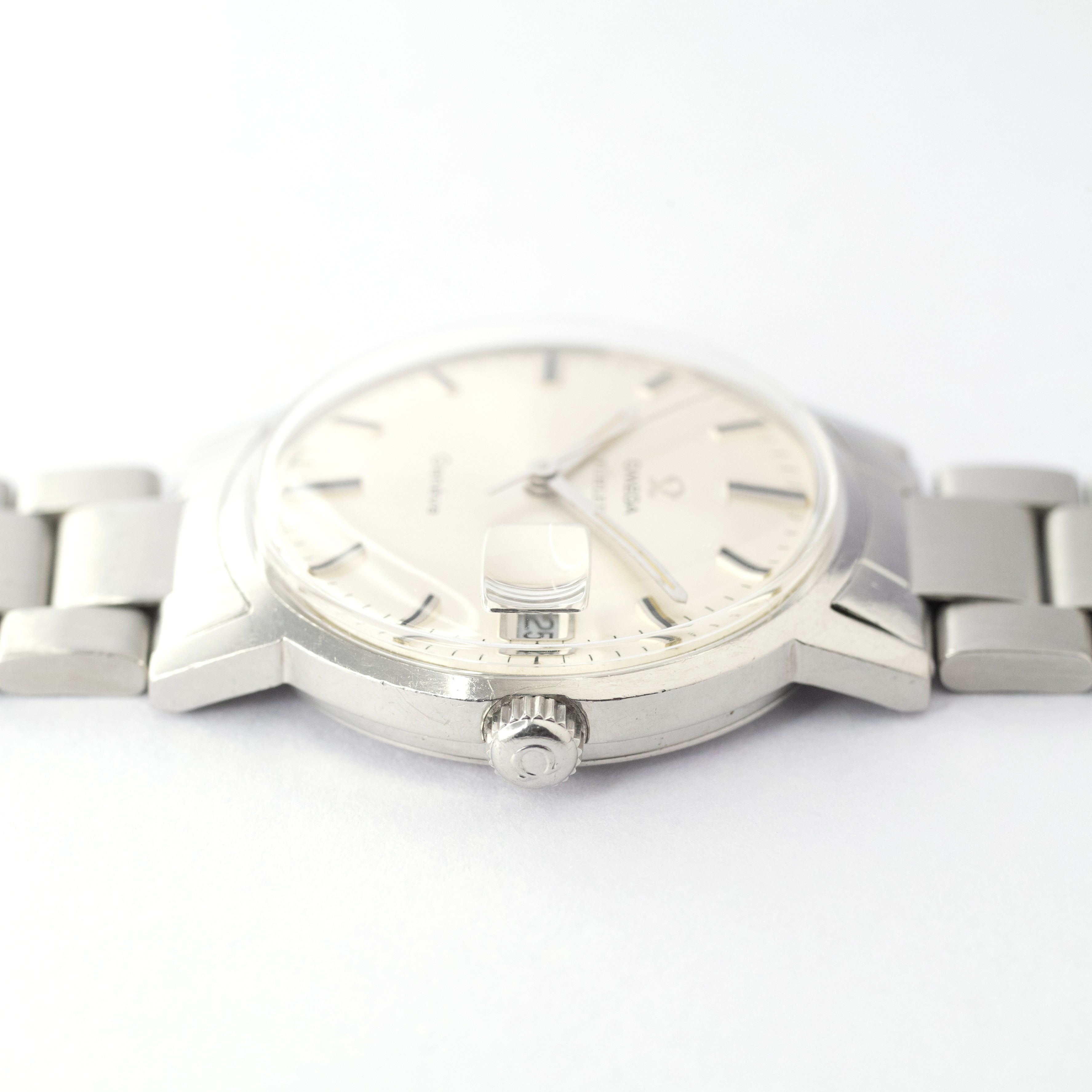 オメガ ジュネーブ 1969年製 手巻き ブレス付き チューラーWネーム