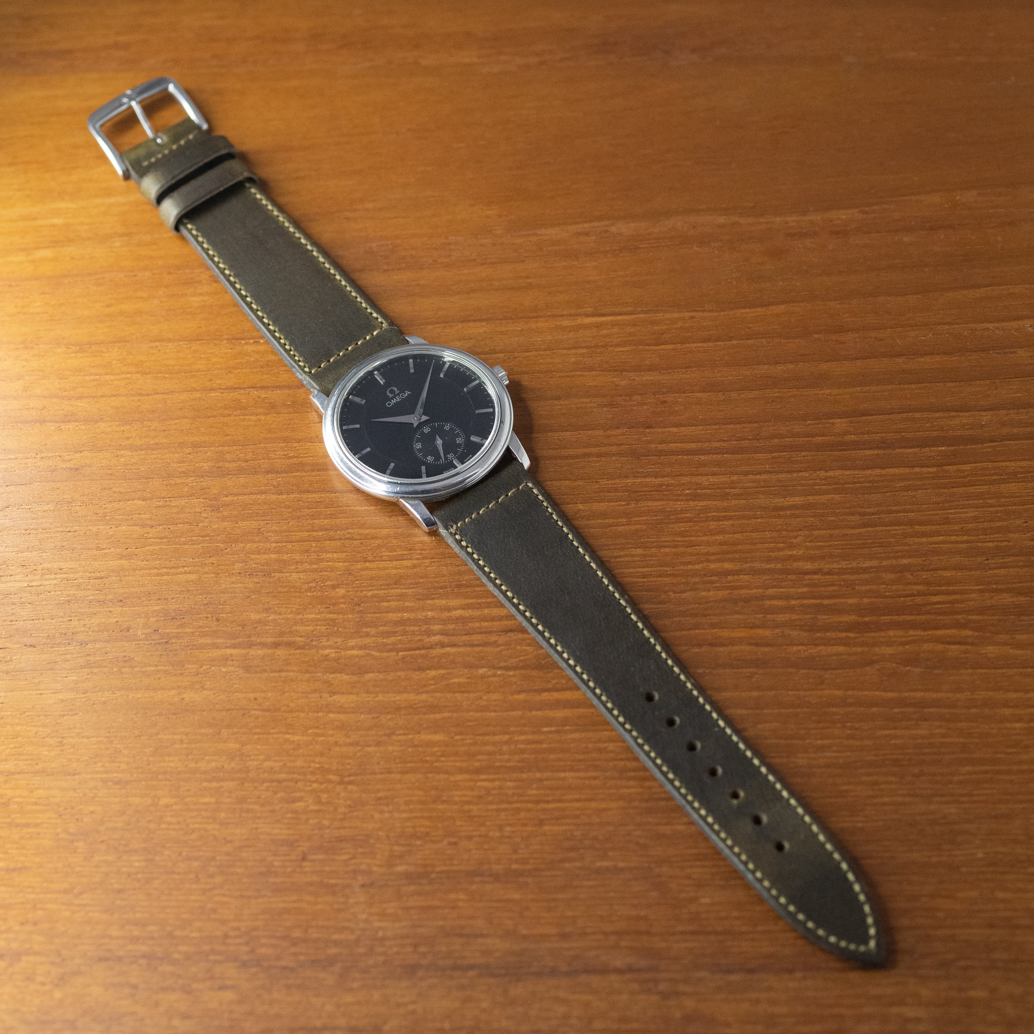 オメガ デ・ヴィル 1993年製 プレステージ 手巻き ブラックダイヤル