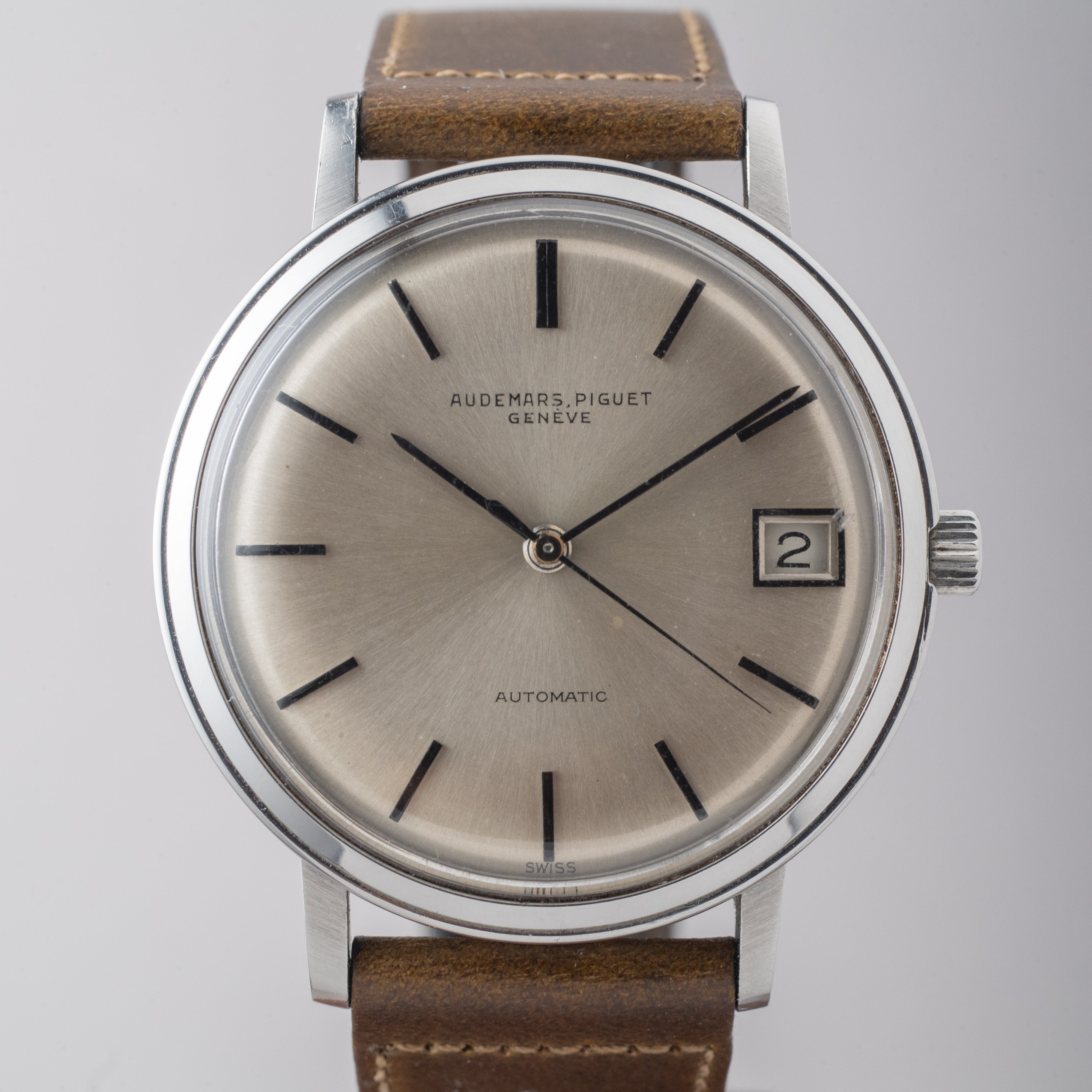 オーデマ・ピゲ ラウンドビッグケース 1960年代製 自動巻き Cal.K2072/1 18金無垢ローター