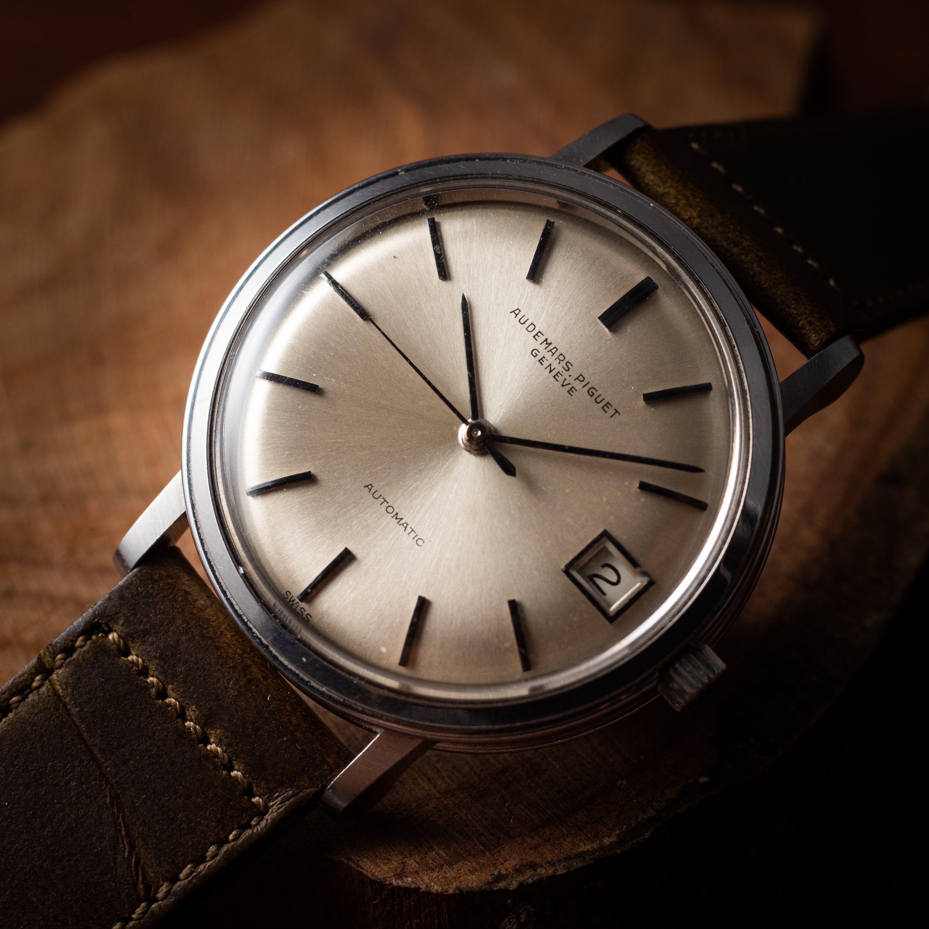 オーデマ・ピゲ ラウンドビッグケース 1960年代製 自動巻き Cal.K2072/1 18金無垢ローター