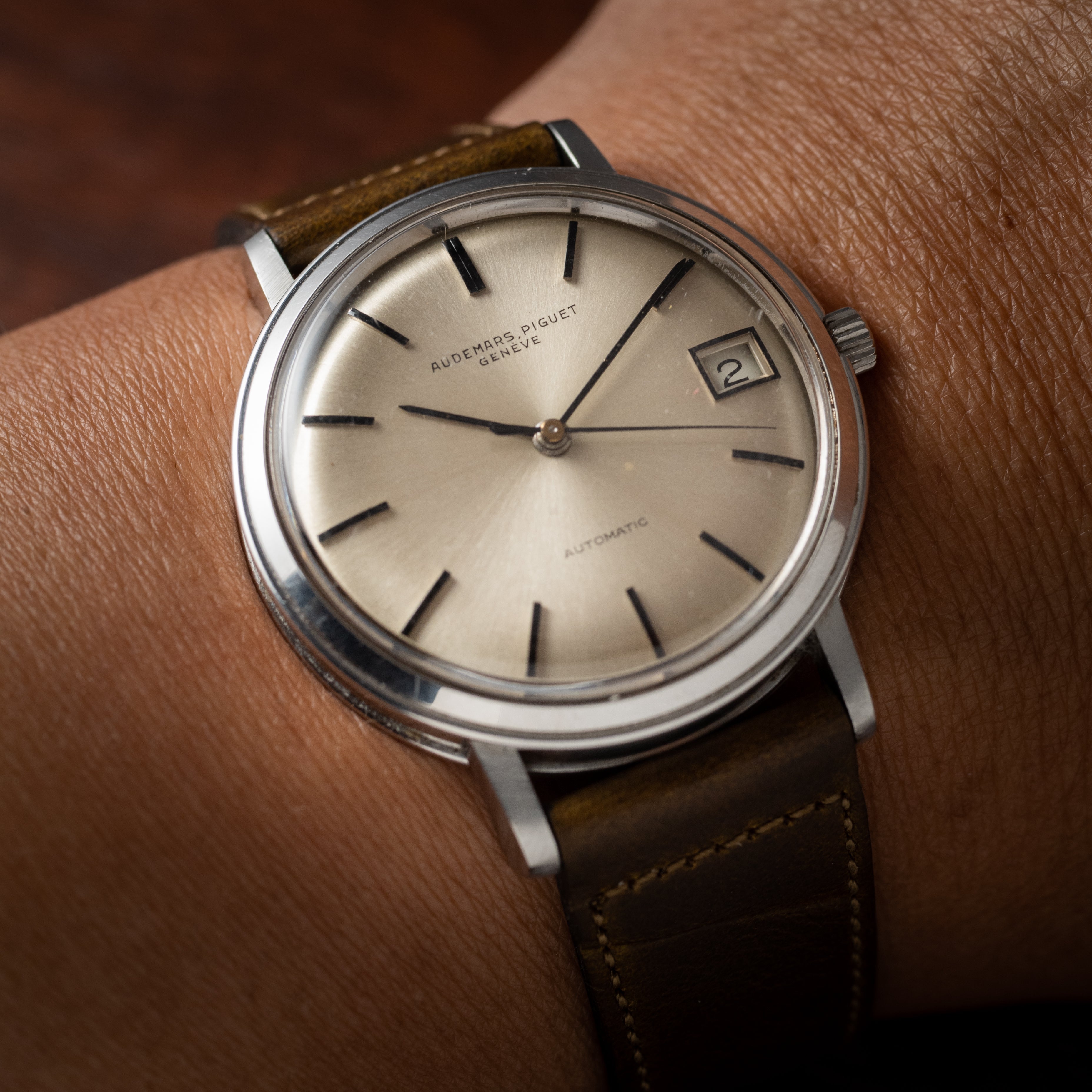 オーデマ・ピゲ ラウンドビッグケース 1960年代製 自動巻き Cal.K2072/1 18金無垢ローター