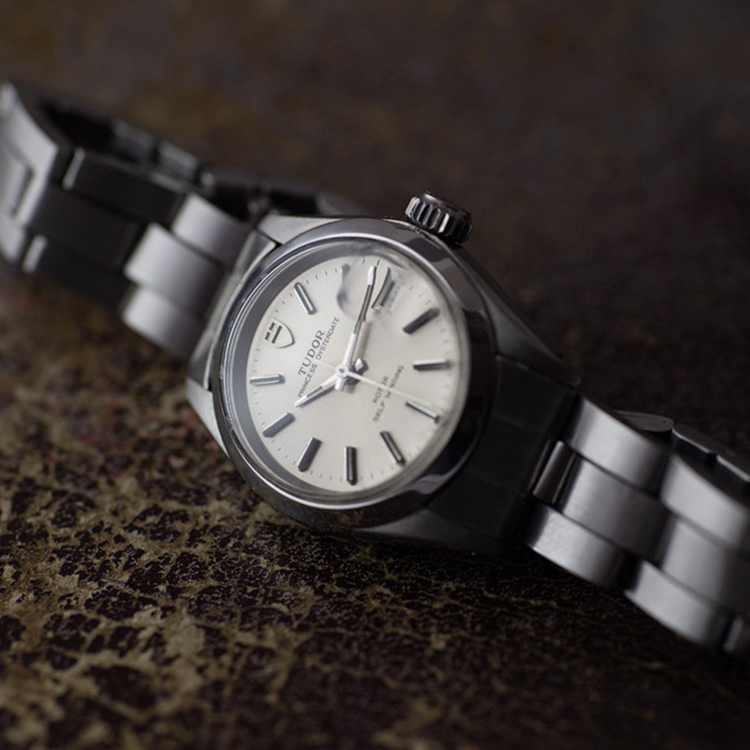 チュードル プリンセス オイスターデイト