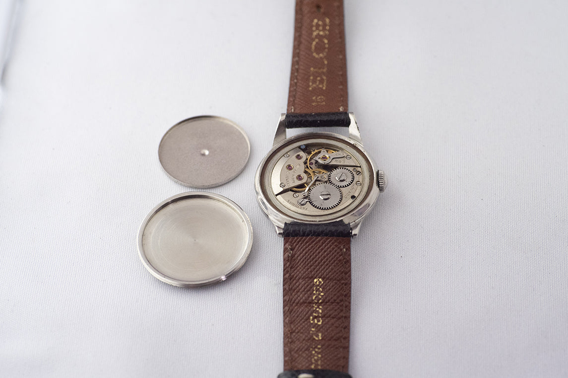 モバード 手巻き ラウンド FBケース 1940年代