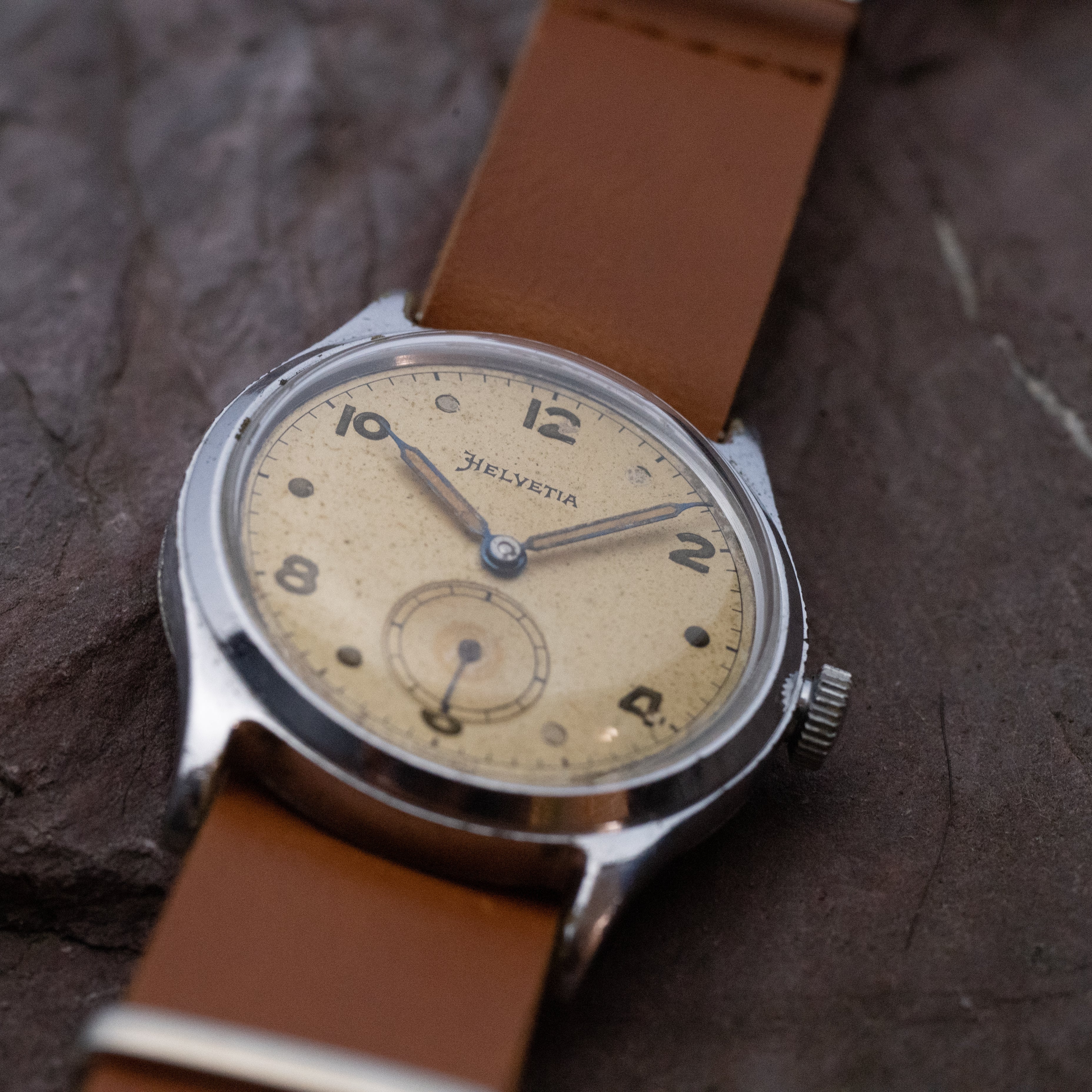 HELVETIA ドイツ陸軍用時計 1940年代 ミリタリーウオッチ