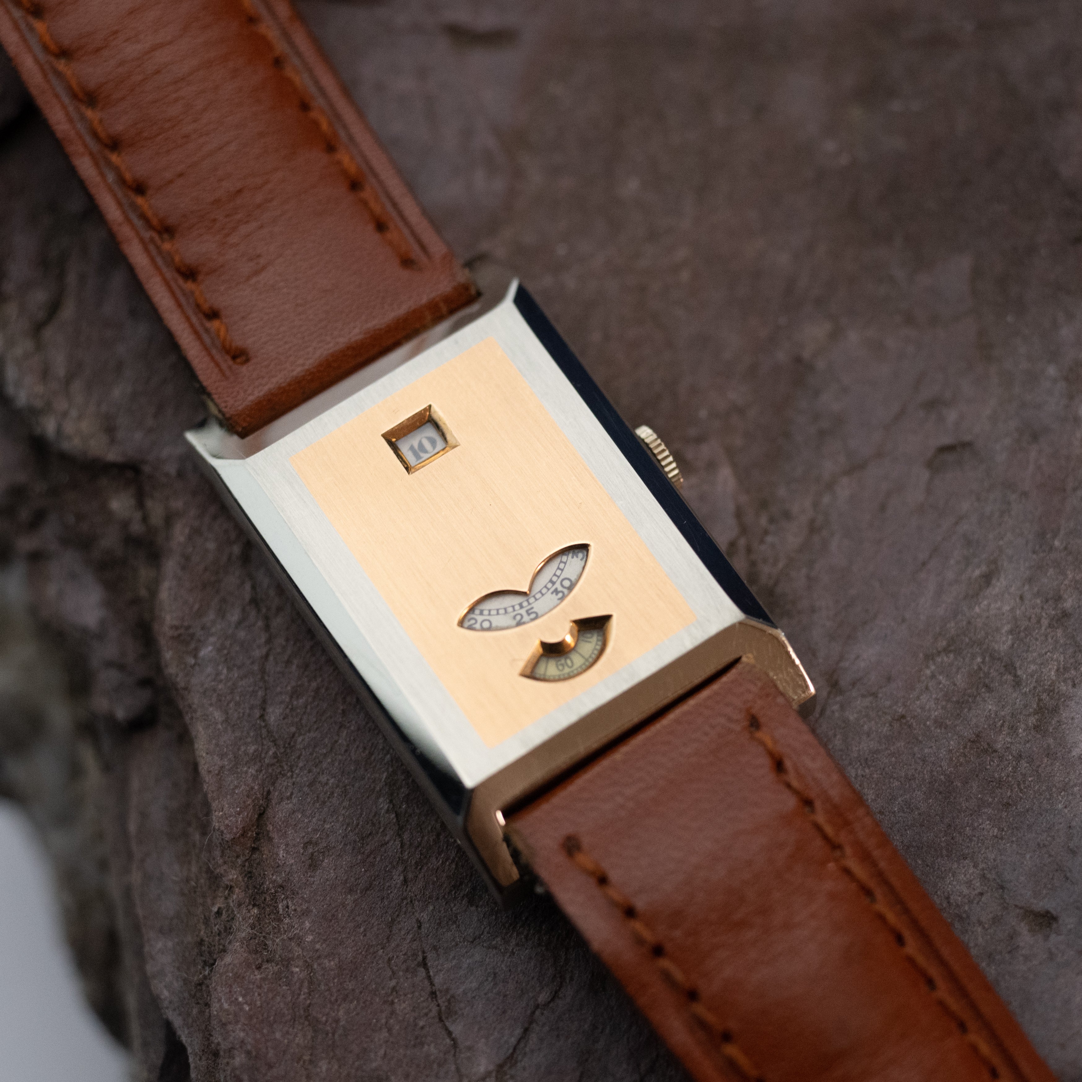 GUBELIN JUMP HOUR 18K 1920年代製