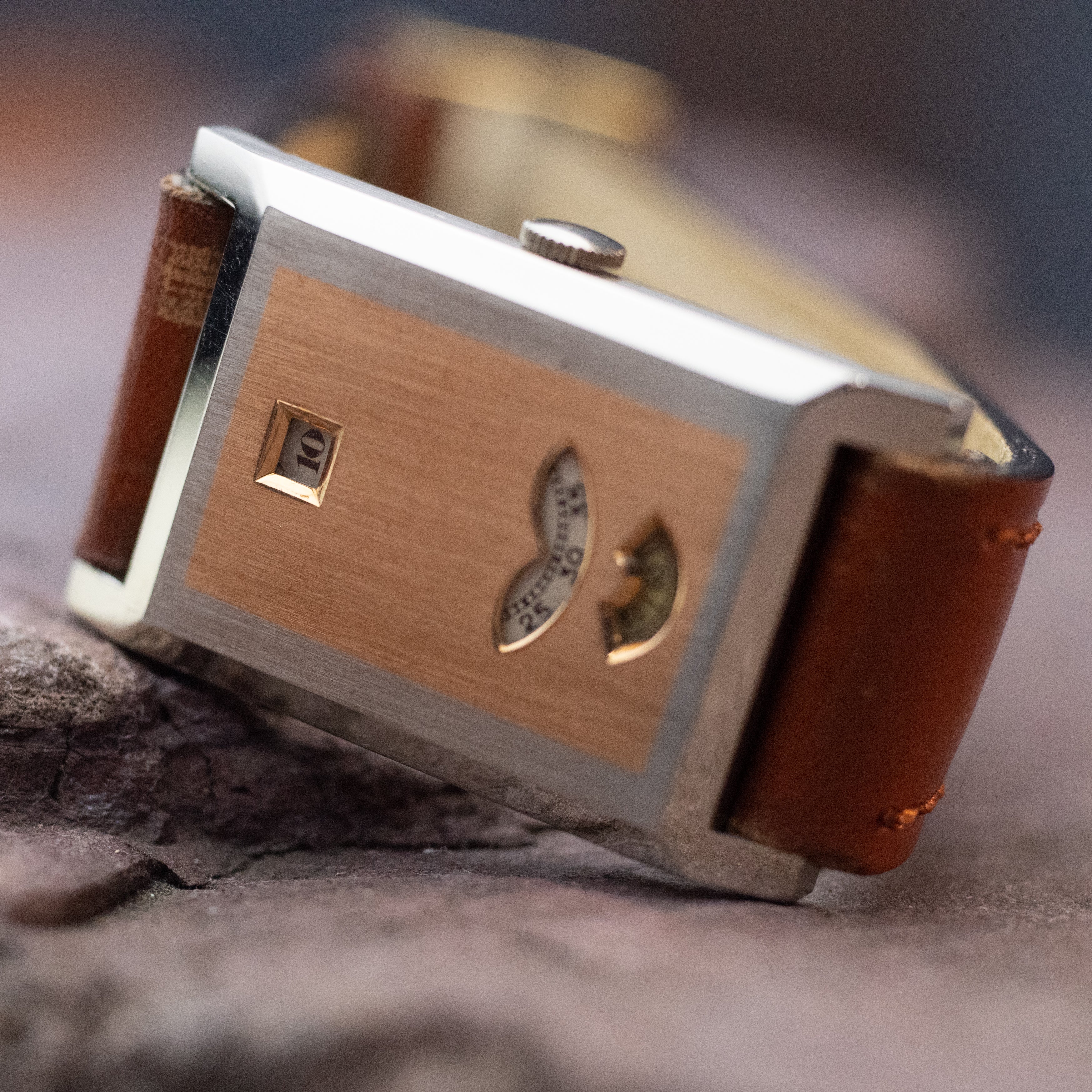 GUBELIN JUMP HOUR 18K 1920年代製