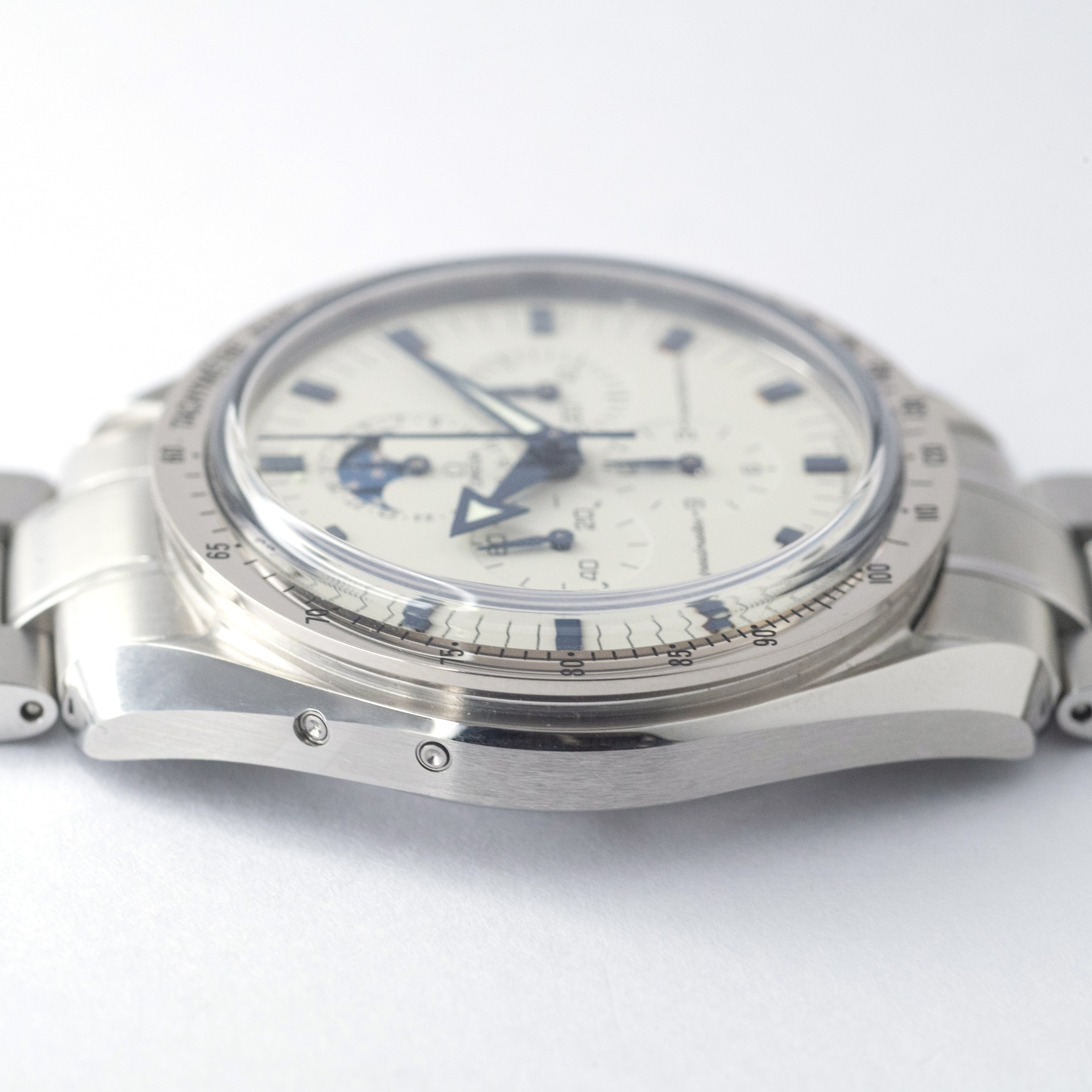 オメガスピードマスター プロフェッショナル ムーンフェイズ 2000年代