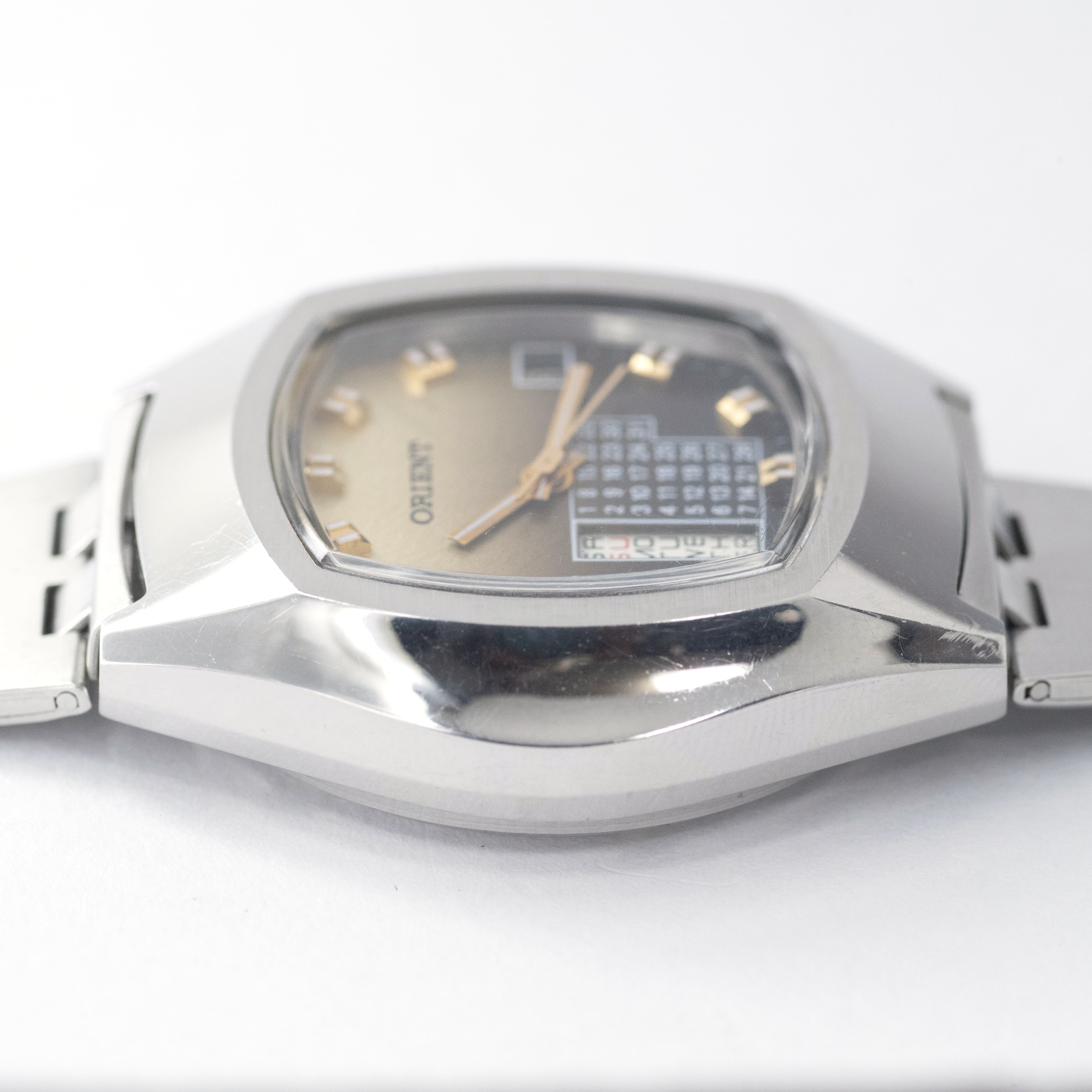 オリエント 万年カレンダー 1970年代 自動巻き