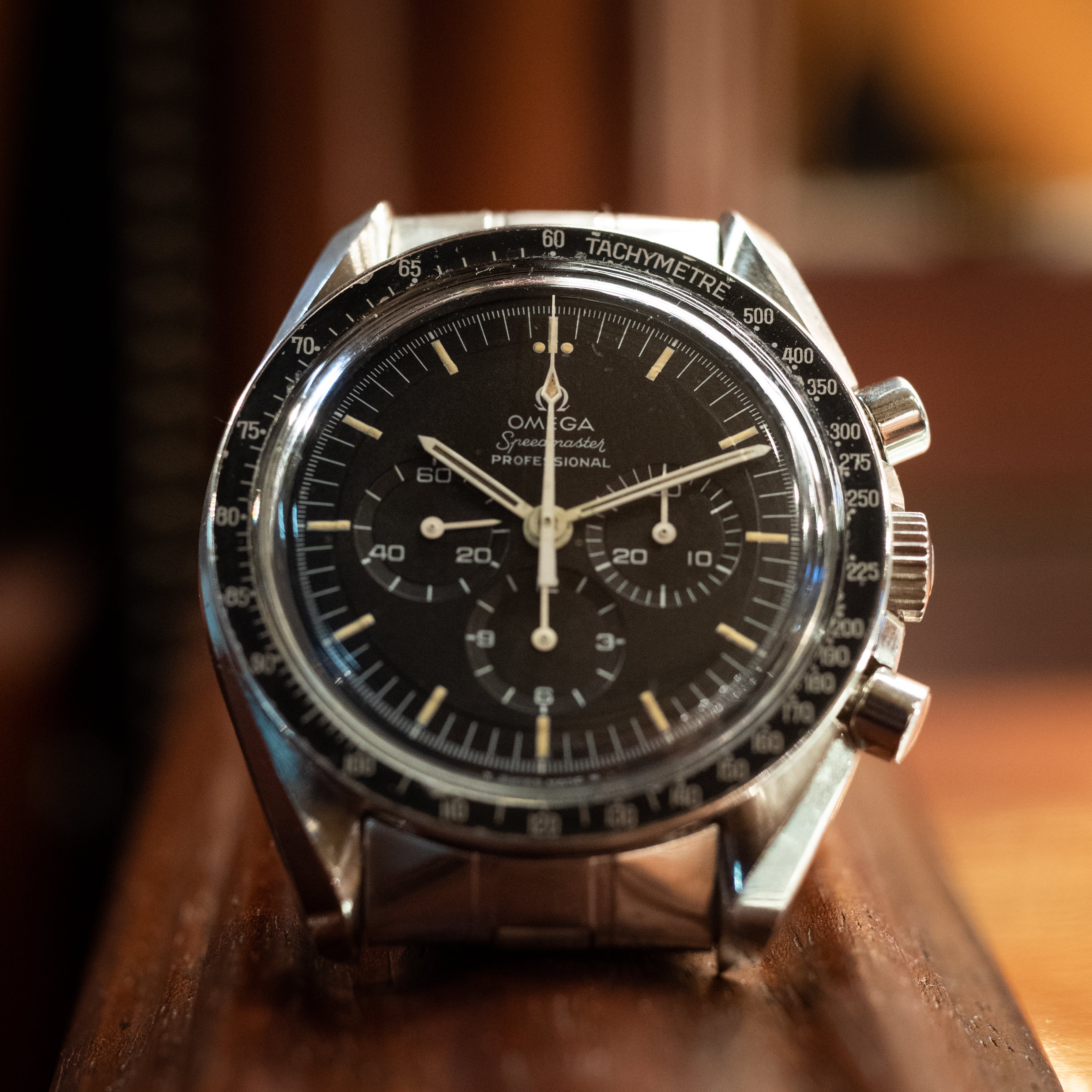 オメガ スピードマスター 5th 1971年製 プロフェッショナル 下がりrRef.145022-71ST