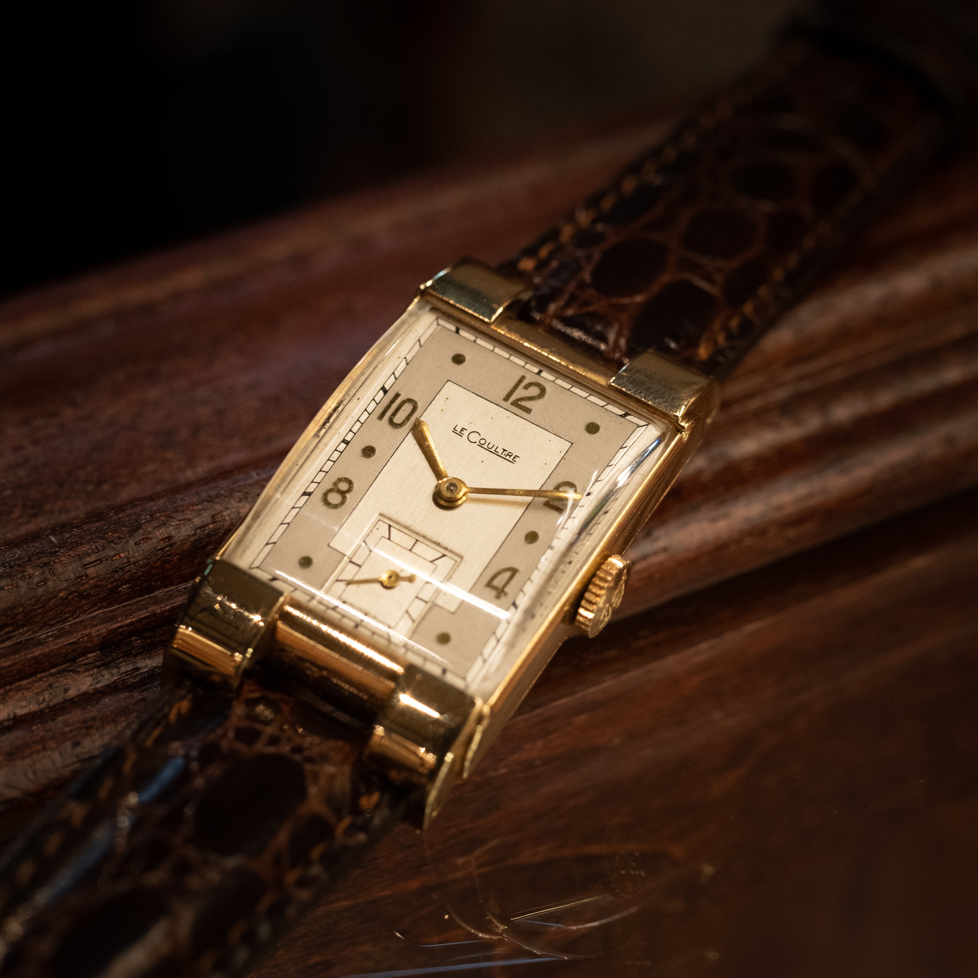 LECOULTRE 14KYG レクタンギュラー 1940年代製 Cal.438 VXN – FIRE KIDS