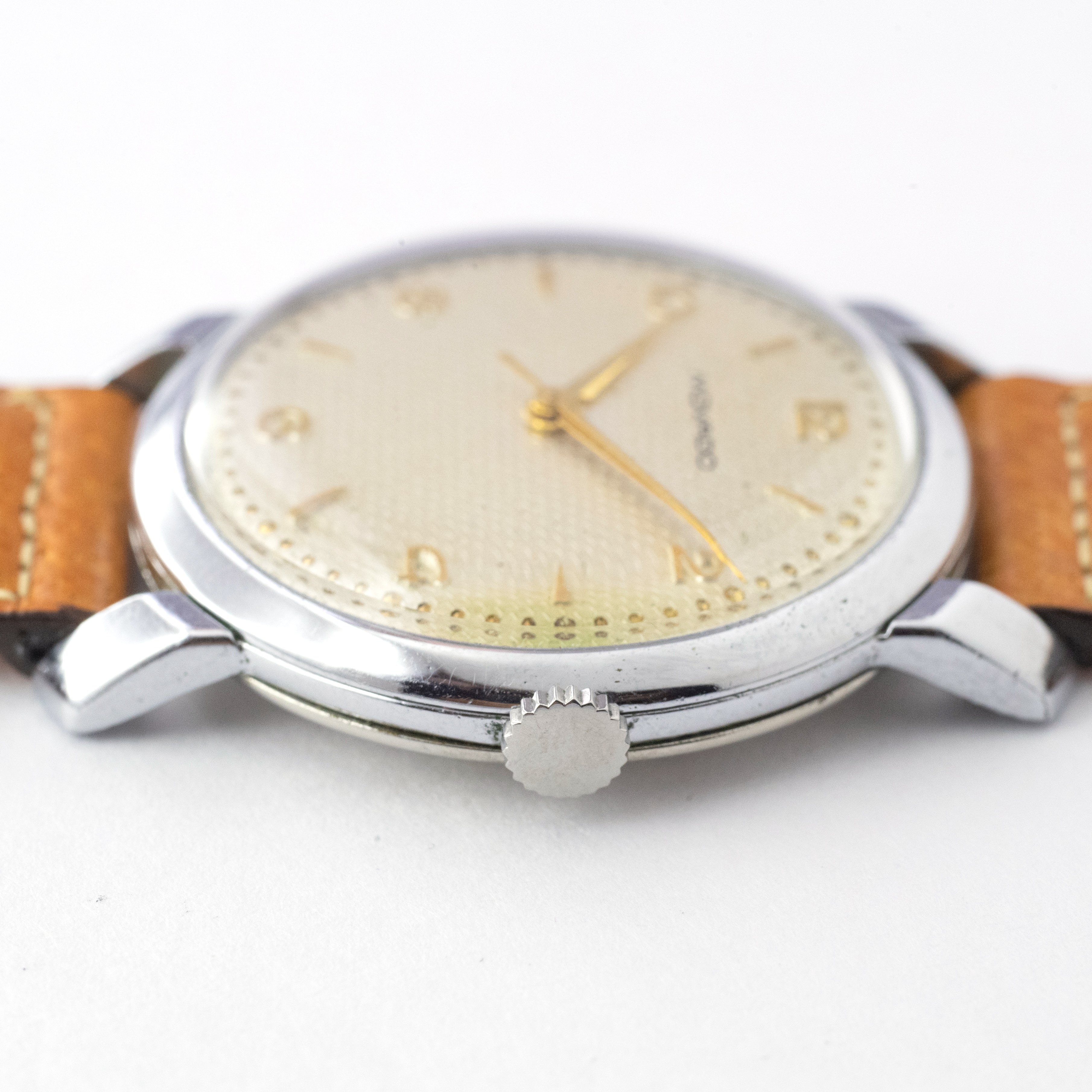 モバード ギョウシェダイヤル 1950年代 手巻き