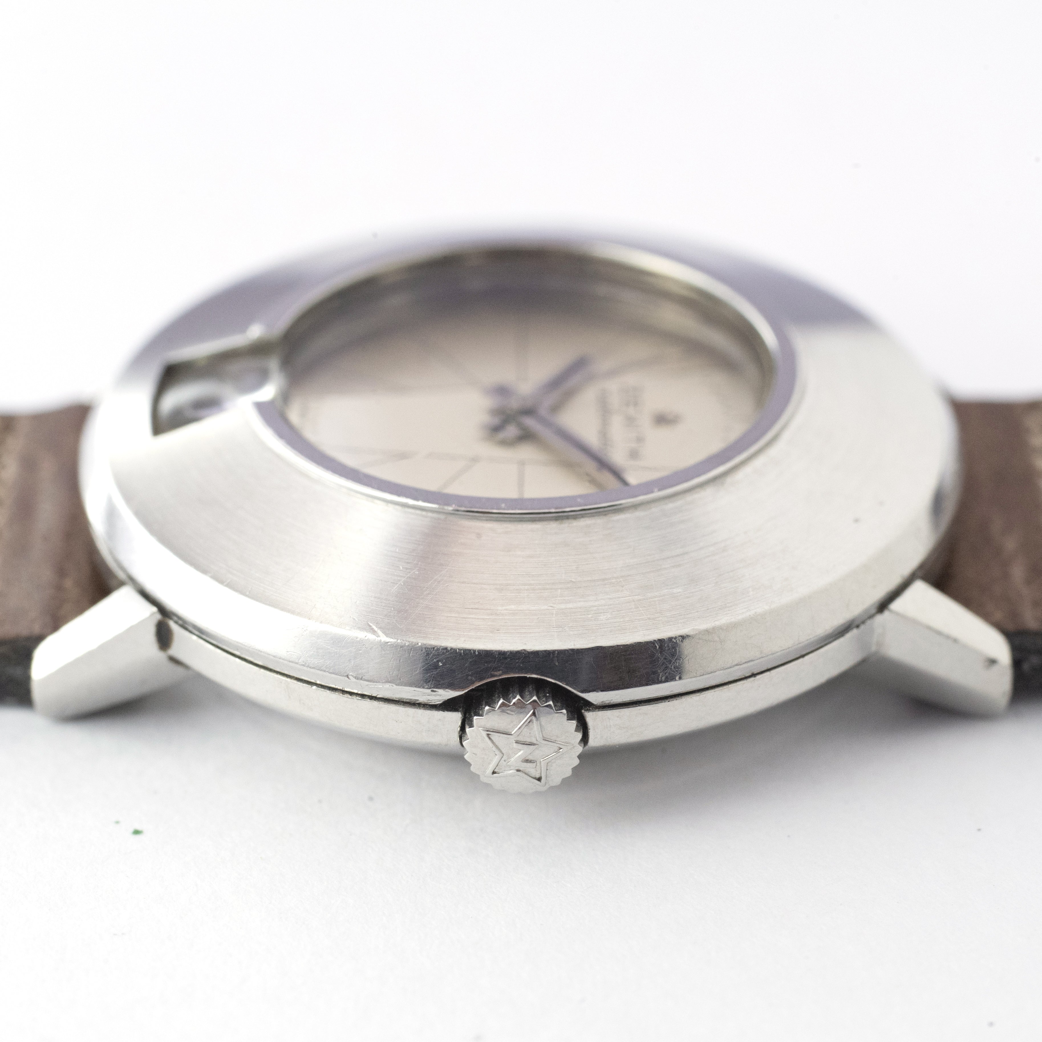 ゼニス 鉄仮面  自動巻き 1960~70年代