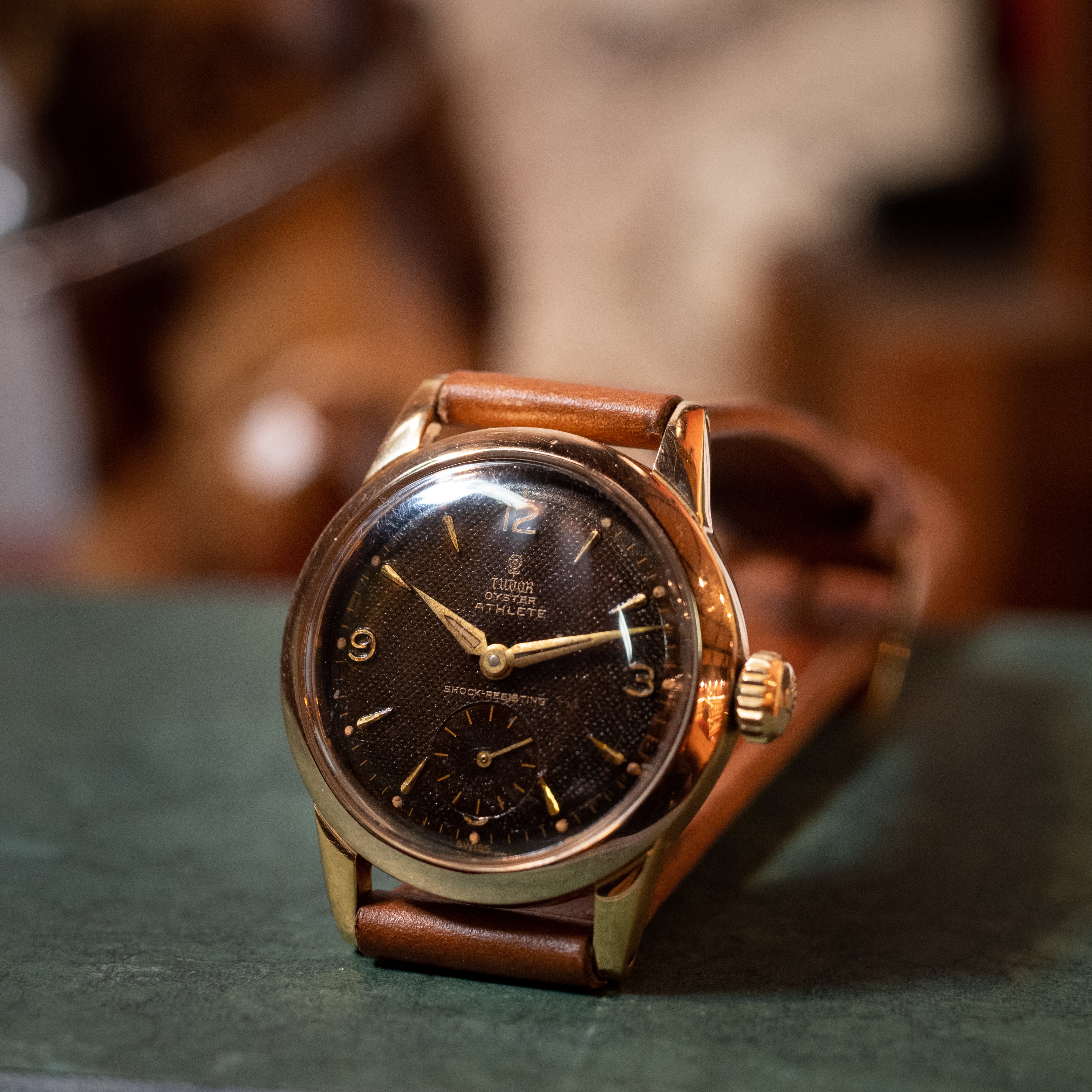 TUDOR オイスター アスリート 小薔薇 ハニカムブラウンダイヤル 1950年代