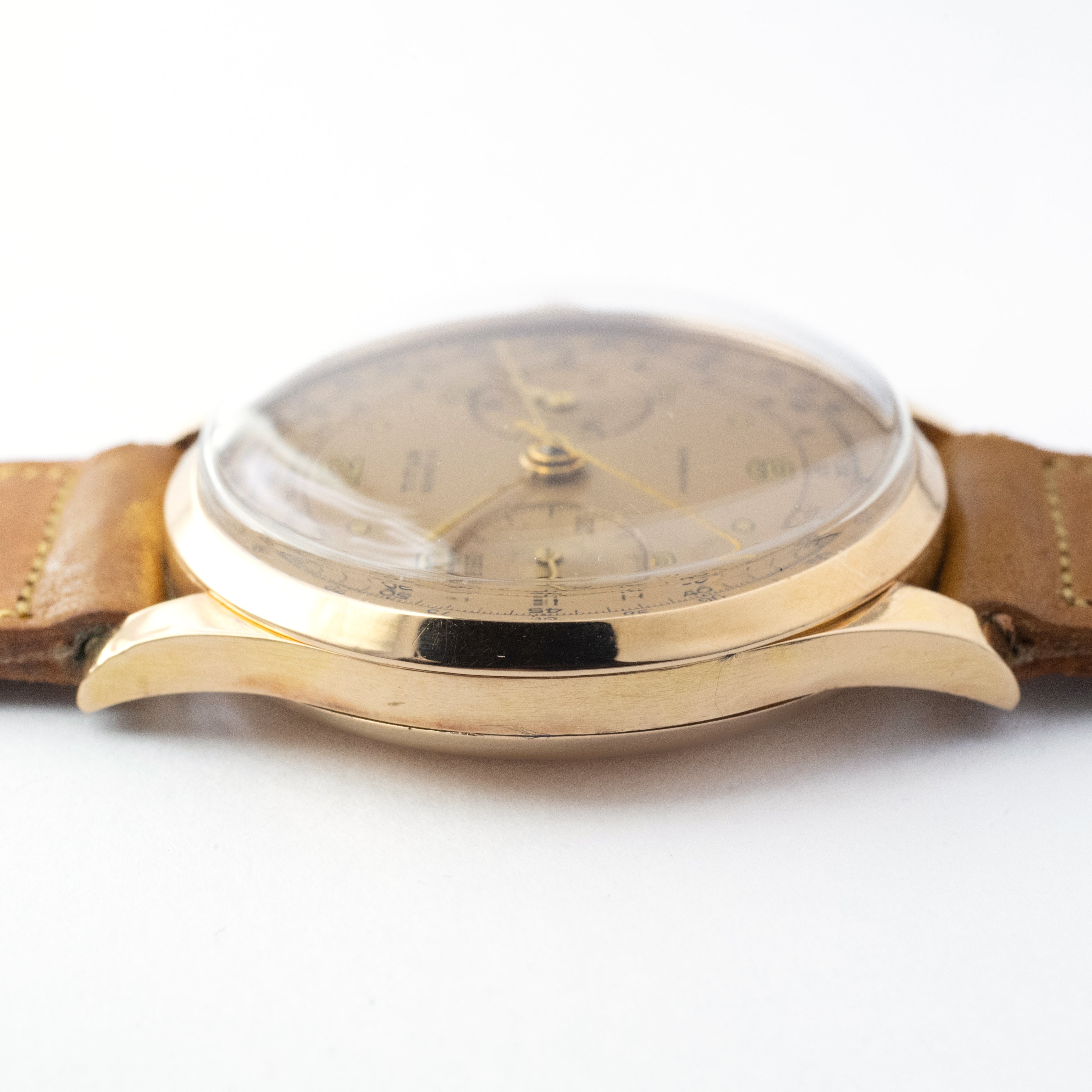 チタス18金無垢ツーレジスタークロノグラフ 1940年代