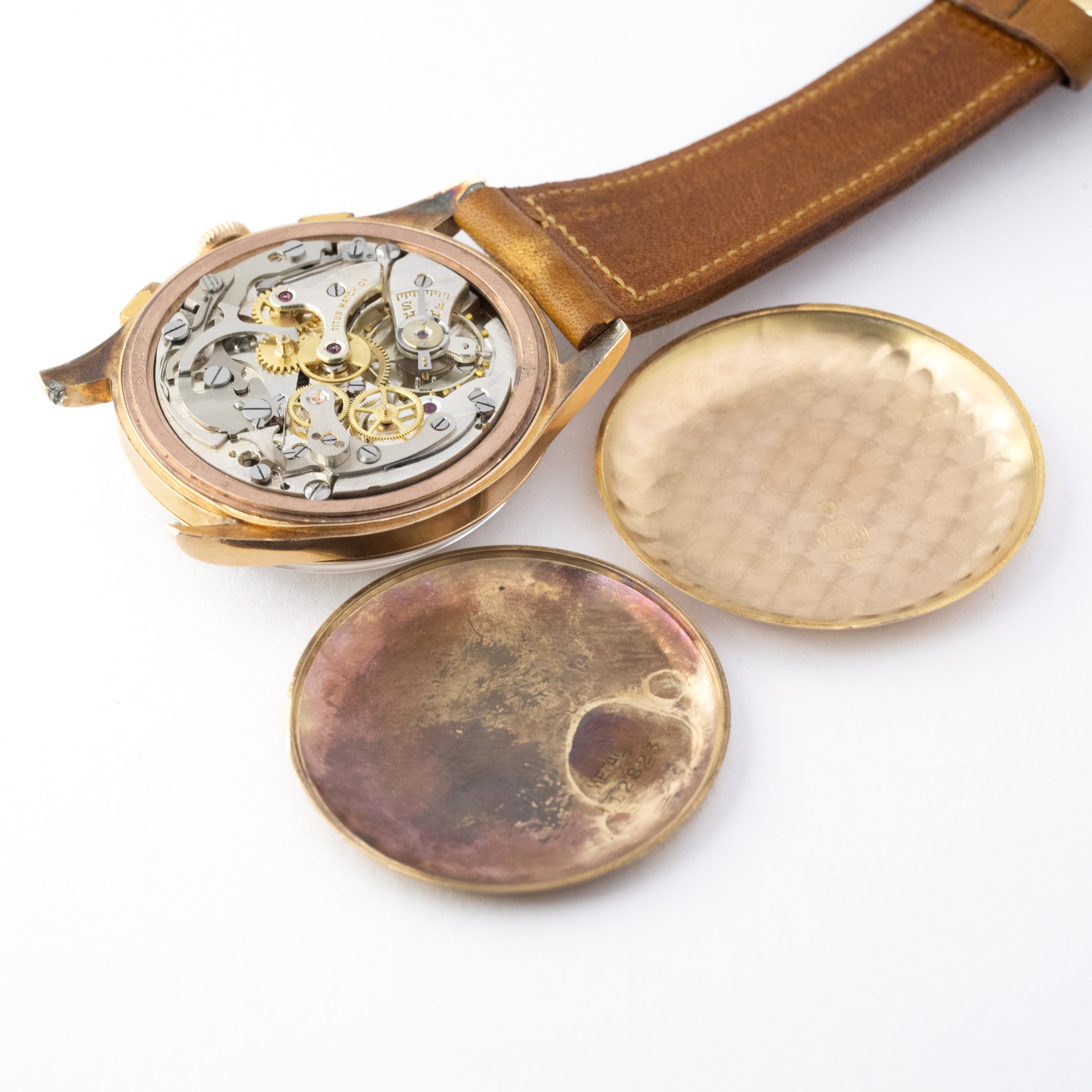チタス18金無垢ツーレジスタークロノグラフ 1940年代